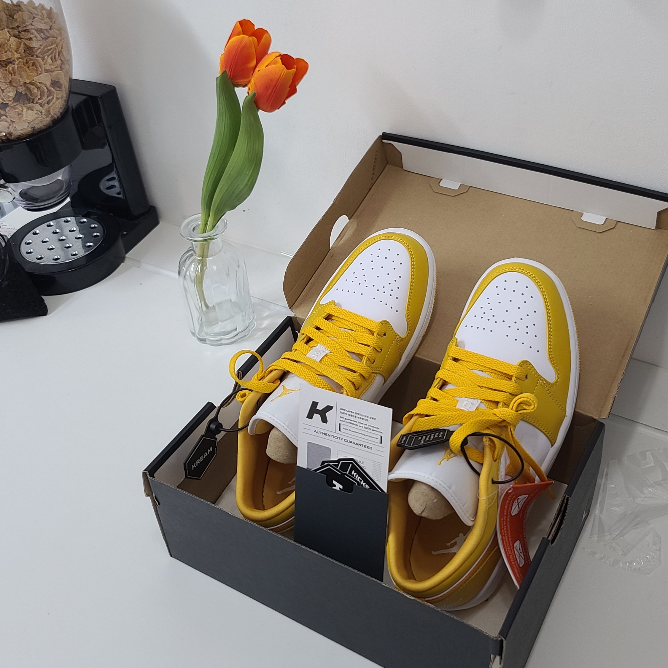 Jordan 1 Low Pollen, (GS) Jordan 1 Low Pollen 착용 스타일 - 2