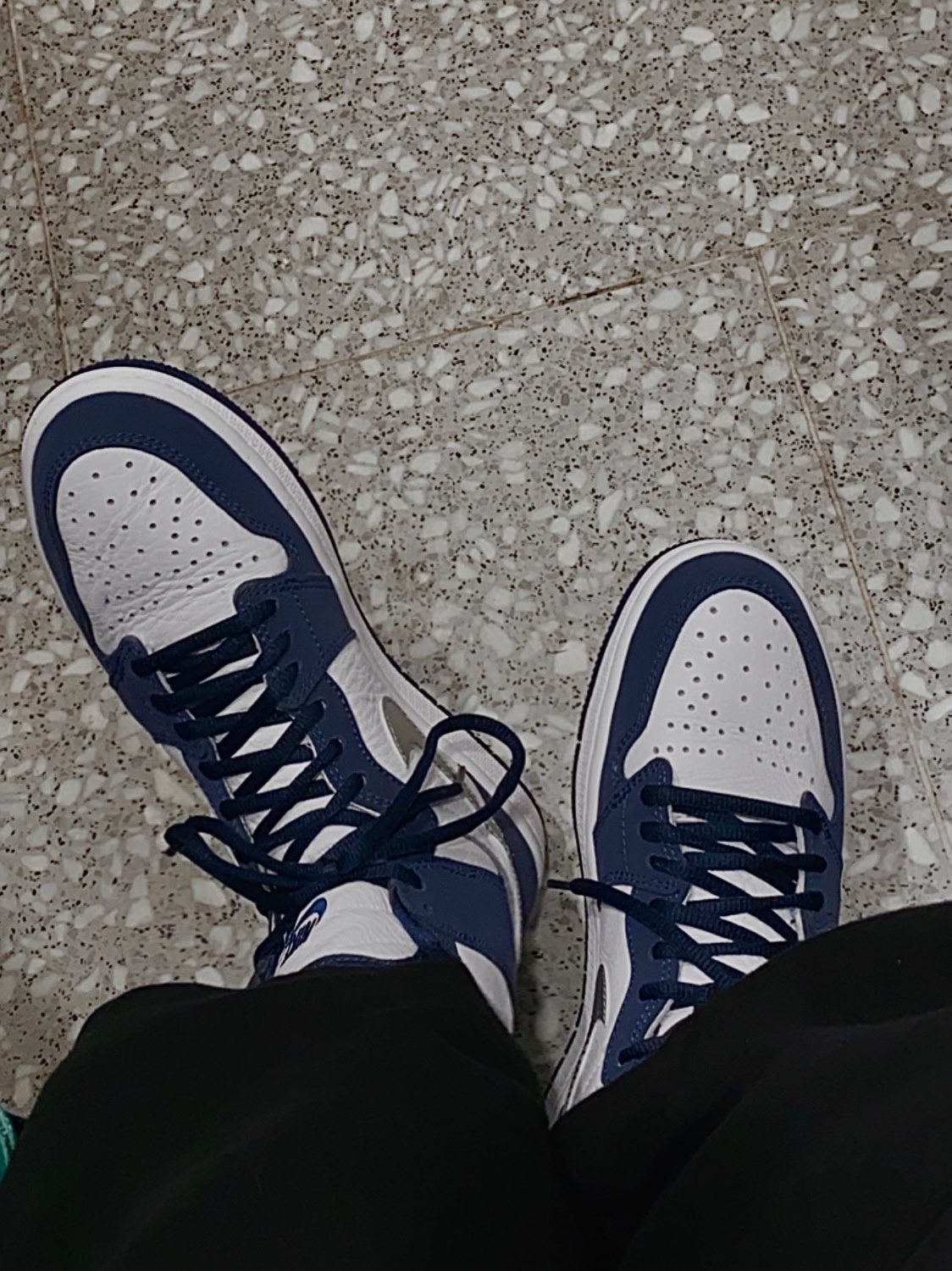 Jordan 1 Retro High OG CO.JP Midnight Navy 착용 스타일