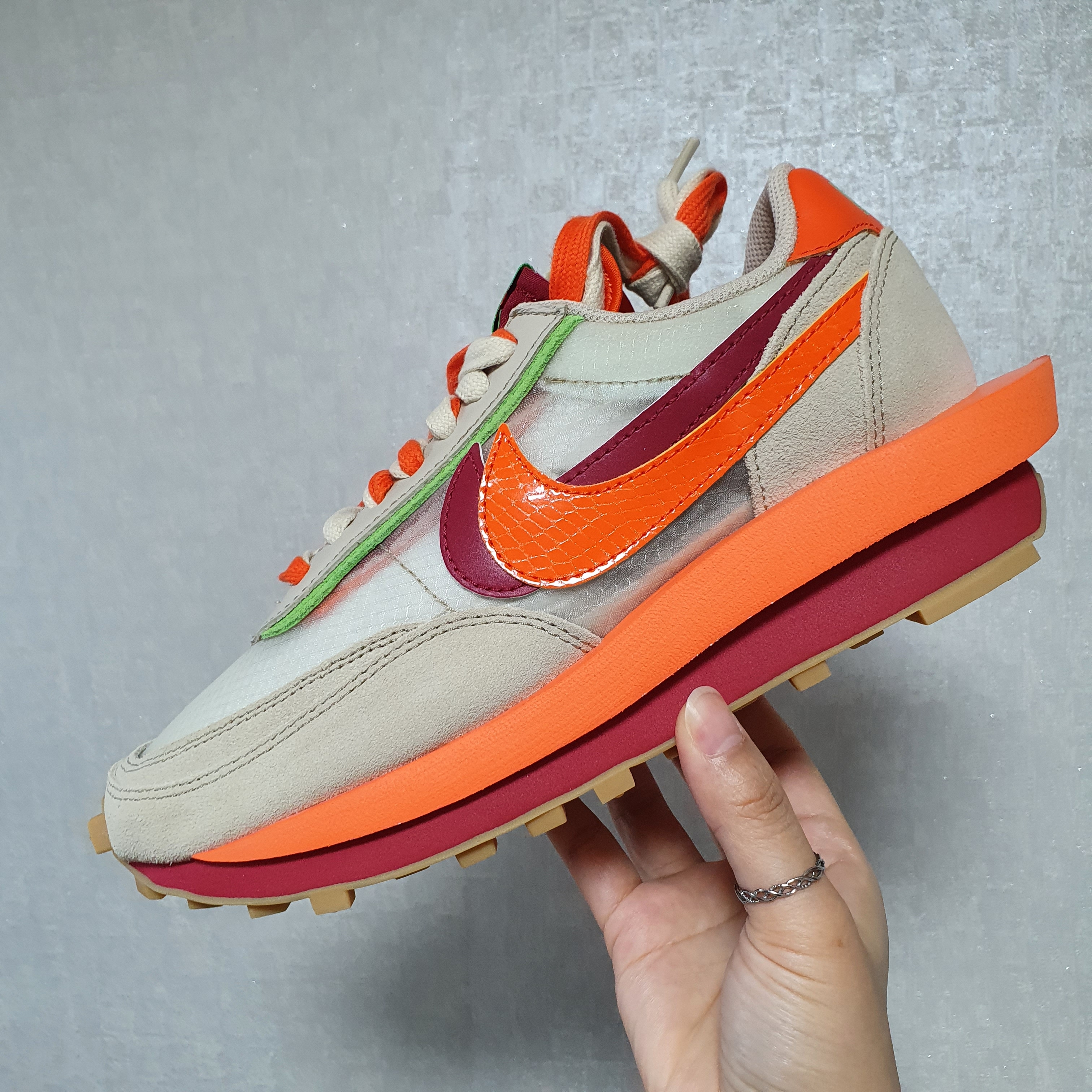 Nike x Sacai x Clot LDWaffle Orange Blaze 착용 스타일 - 5