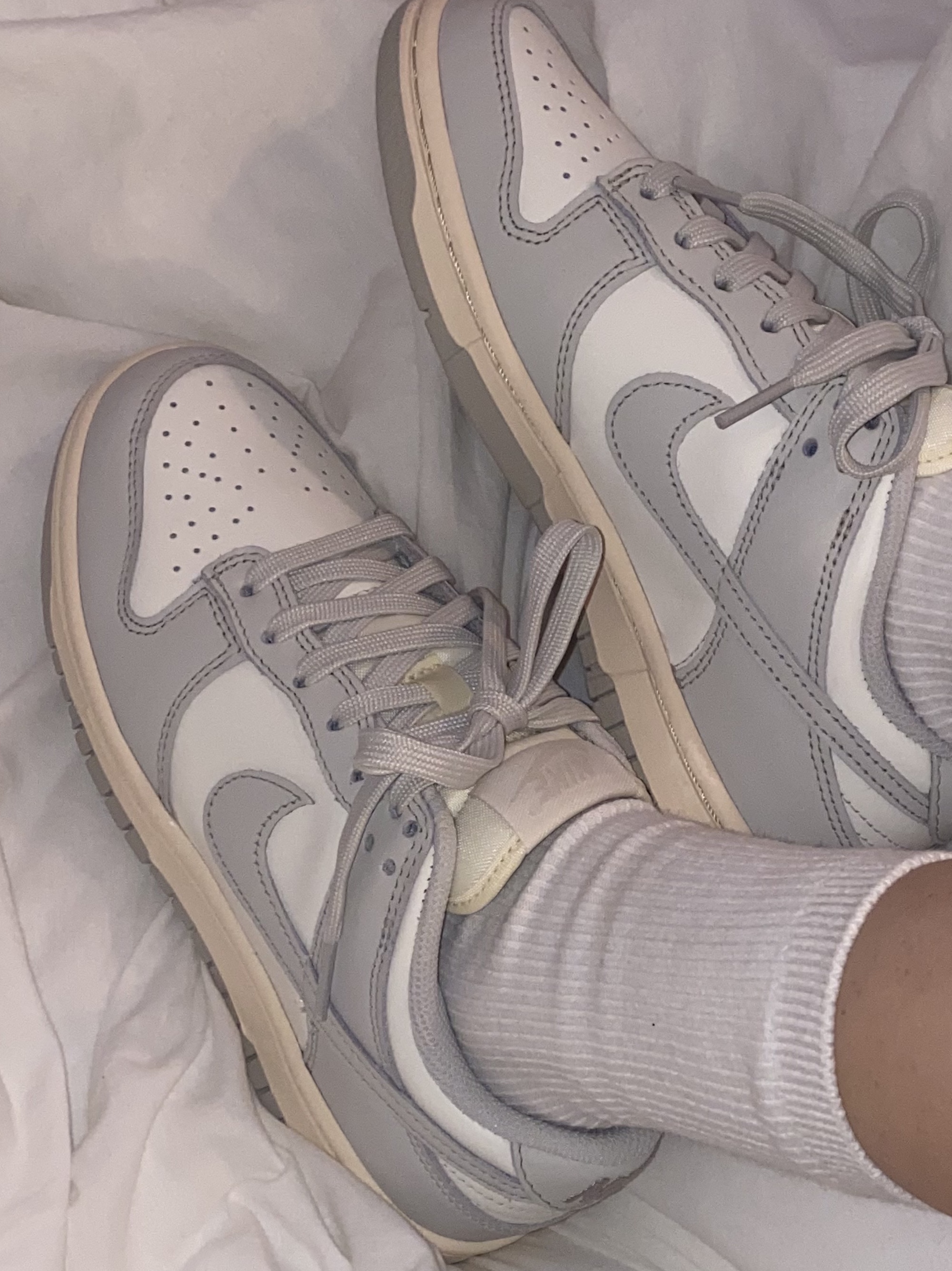 (W) Nike Dunk Low Light Bone 착용 스타일