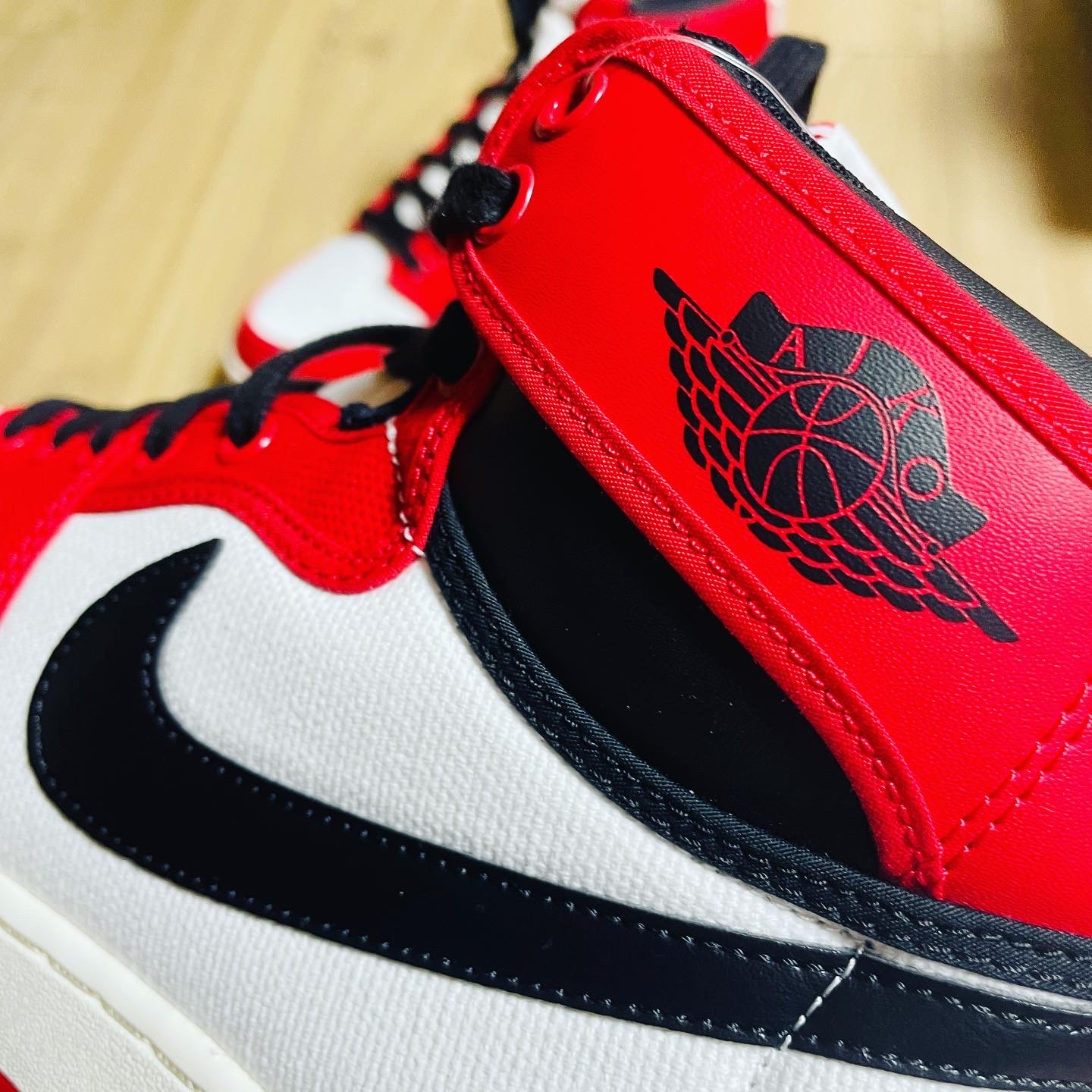 Jordan 1 KO Chicago 2021 착용 스타일 - 3