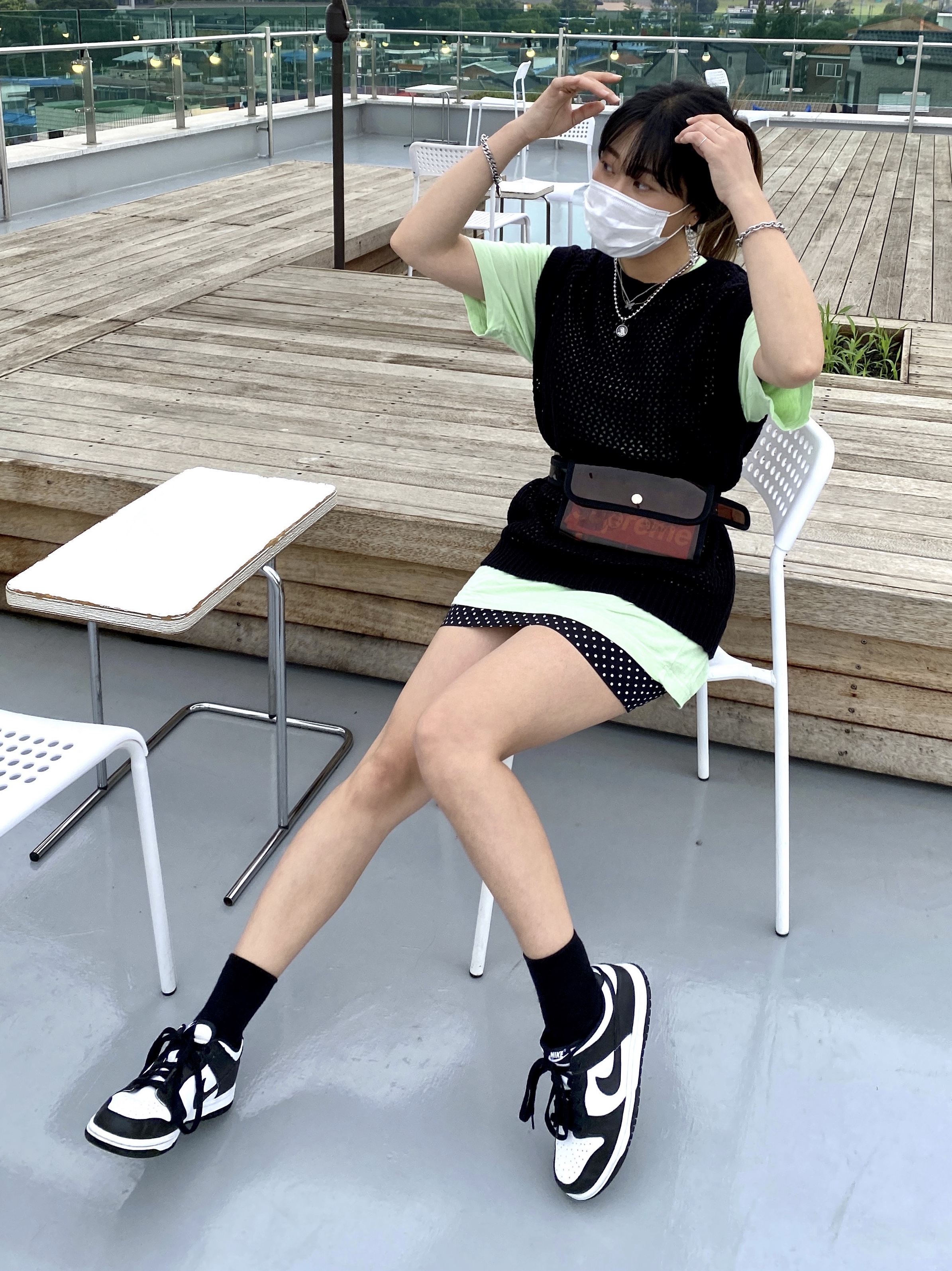 (W) Nike Dunk Low Black 착용 스타일 - 3