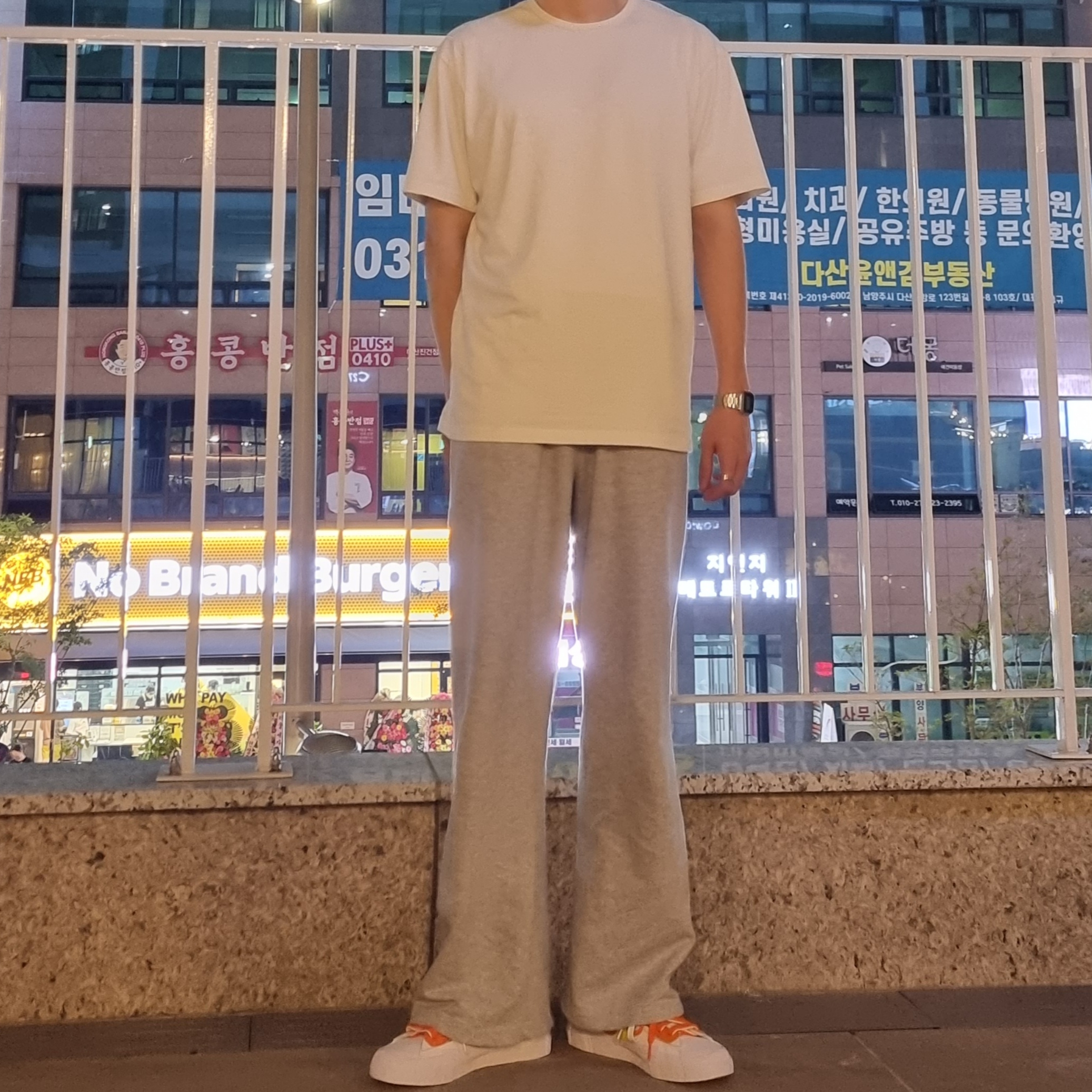 Nike x Sacai Blazer Low Magma Orange 착용 스타일