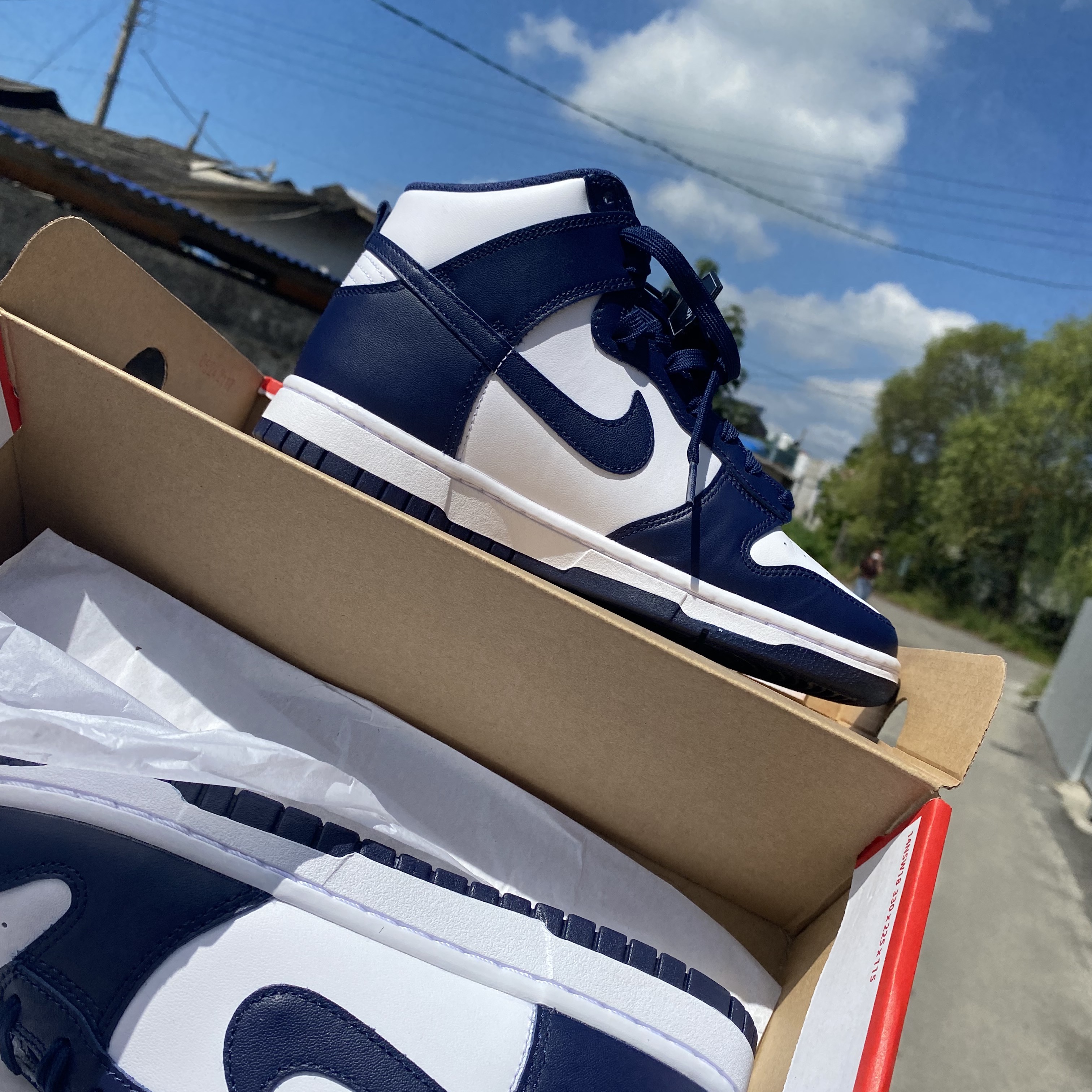 Nike Dunk High Retro Championship Navy 착용 스타일 - 1