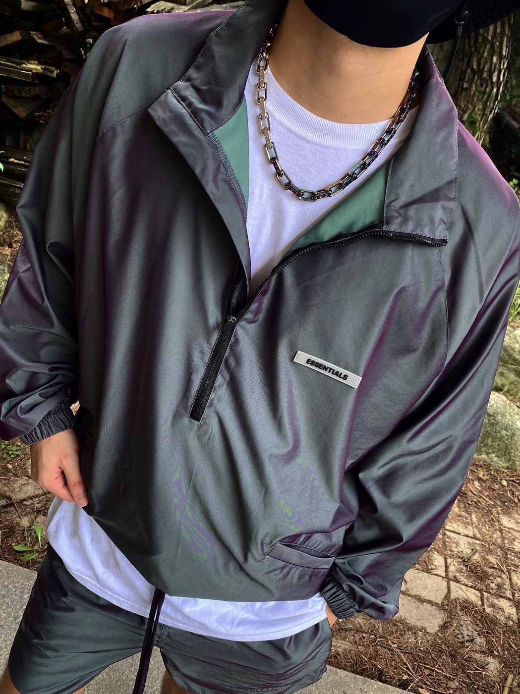 Essentials Track Jacket Iridescent - 20SS, Essentials Volley Shorts Iridescent - 20SS 착용 스타일 - 2