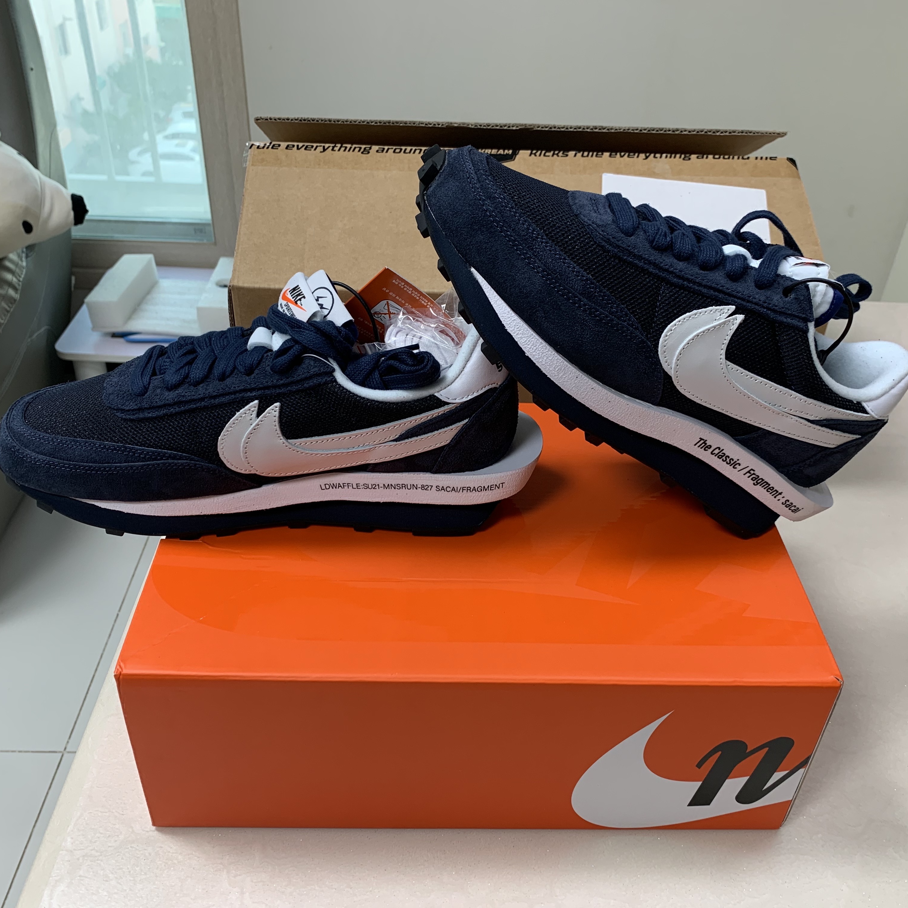 Nike x Sacai x Fragment LDWaffle Blackened Blue 착용 스타일 - 5