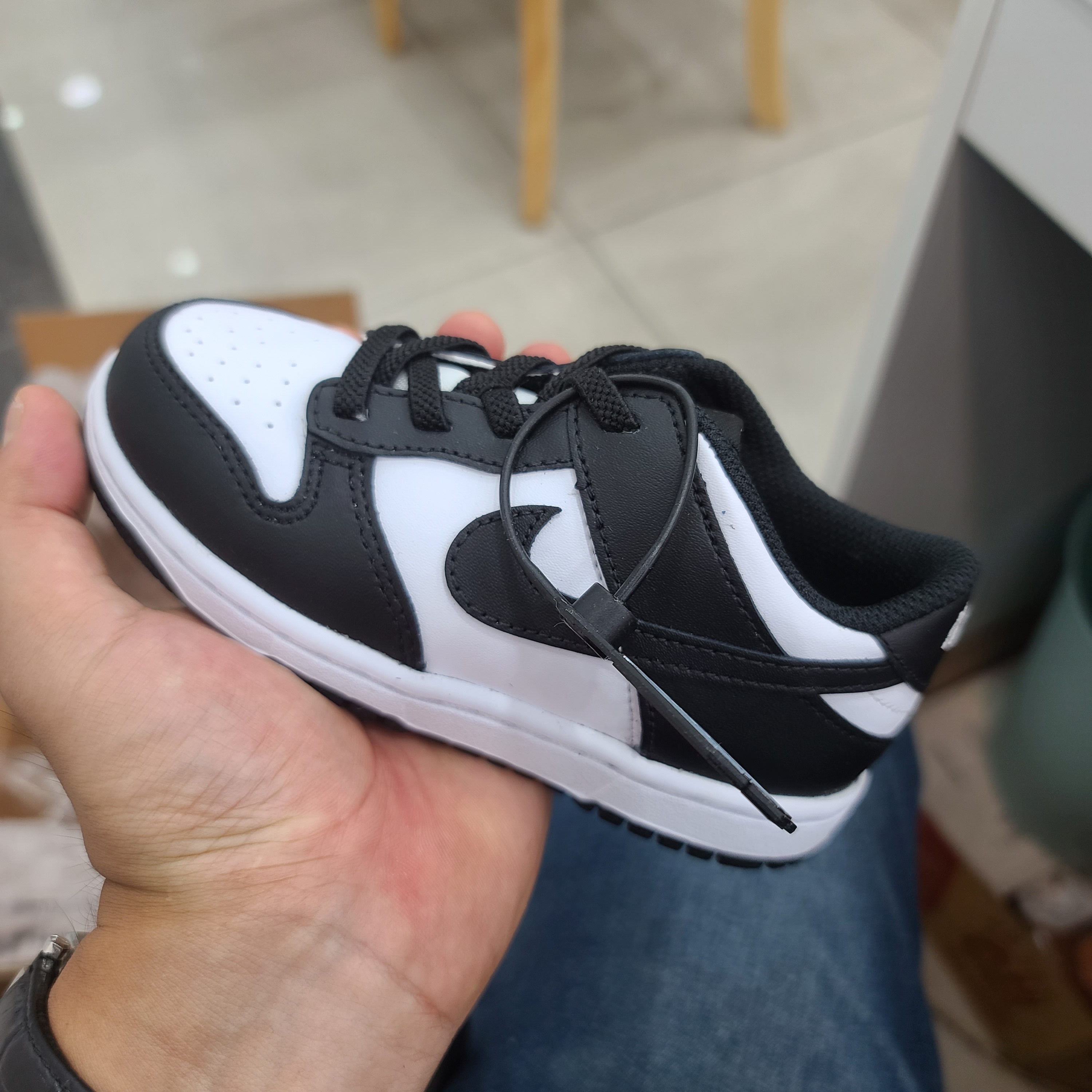 (PS) Nike Dunk Low Black 착용 스타일 - 1