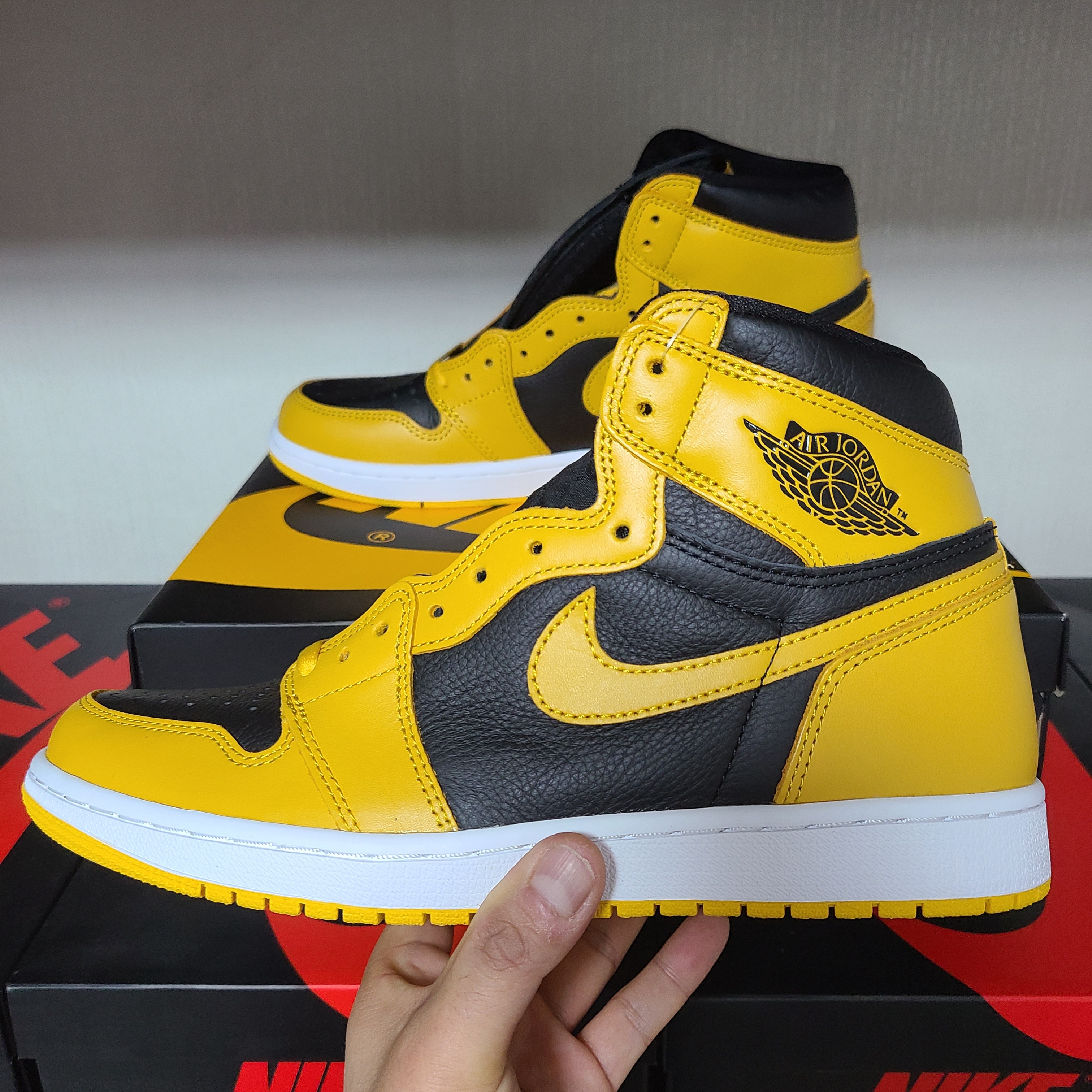 Jordan 1 Retro High OG Pollen 착용 스타일 - 2