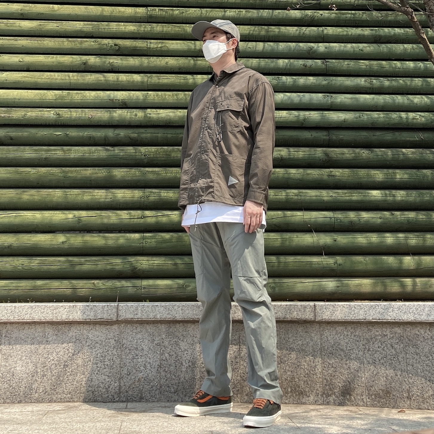 Vans Vault x Porter OG Old Skool LX Forest night 착용 스타일