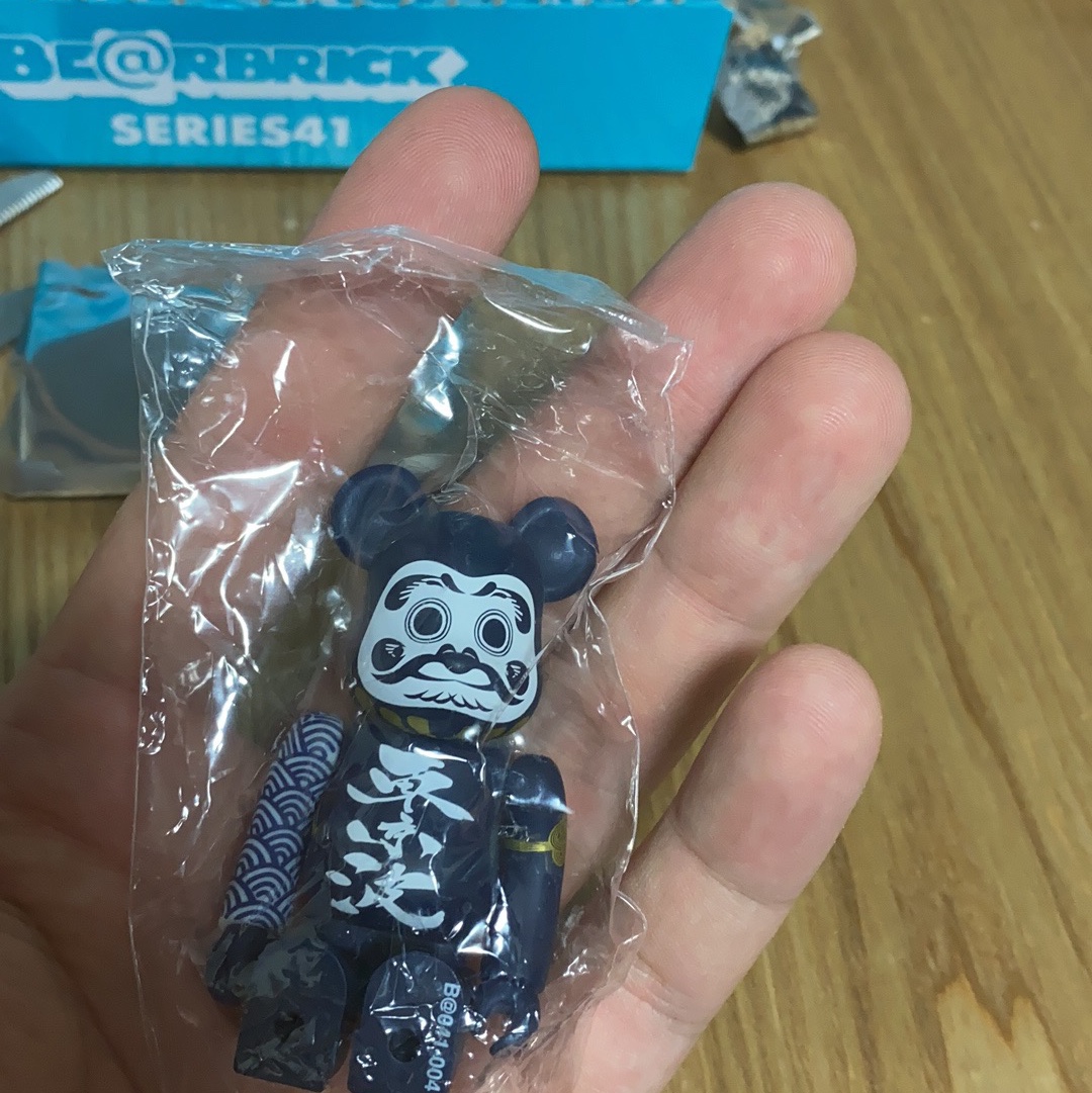 Bearbrick Series 41 Sealed Case 100% (24 Blind Boxes), Bearbrick Tom & Jerry 2 Pack 100% 착용 스타일 - 1
