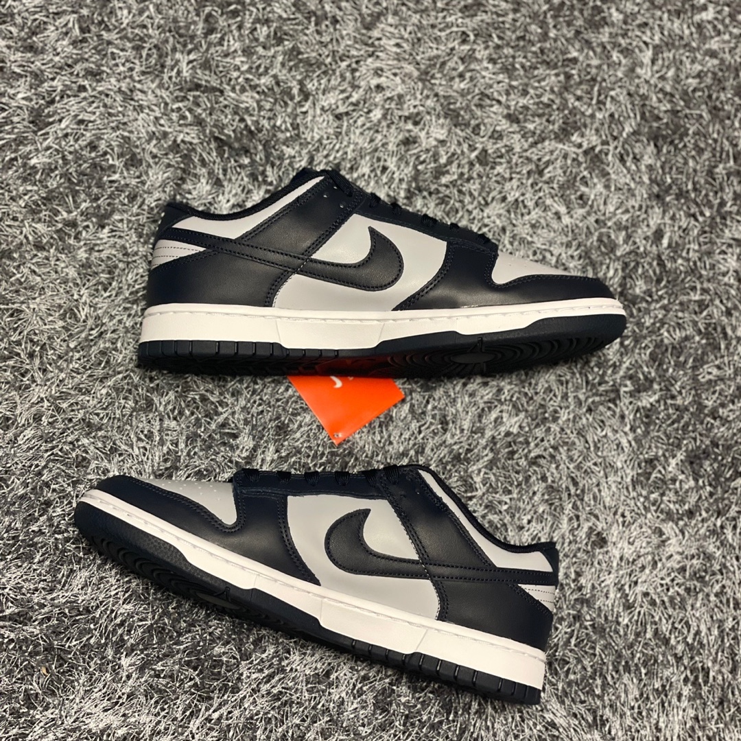 Nike Dunk Low Retro Championship Grey 착용 스타일 - 2
