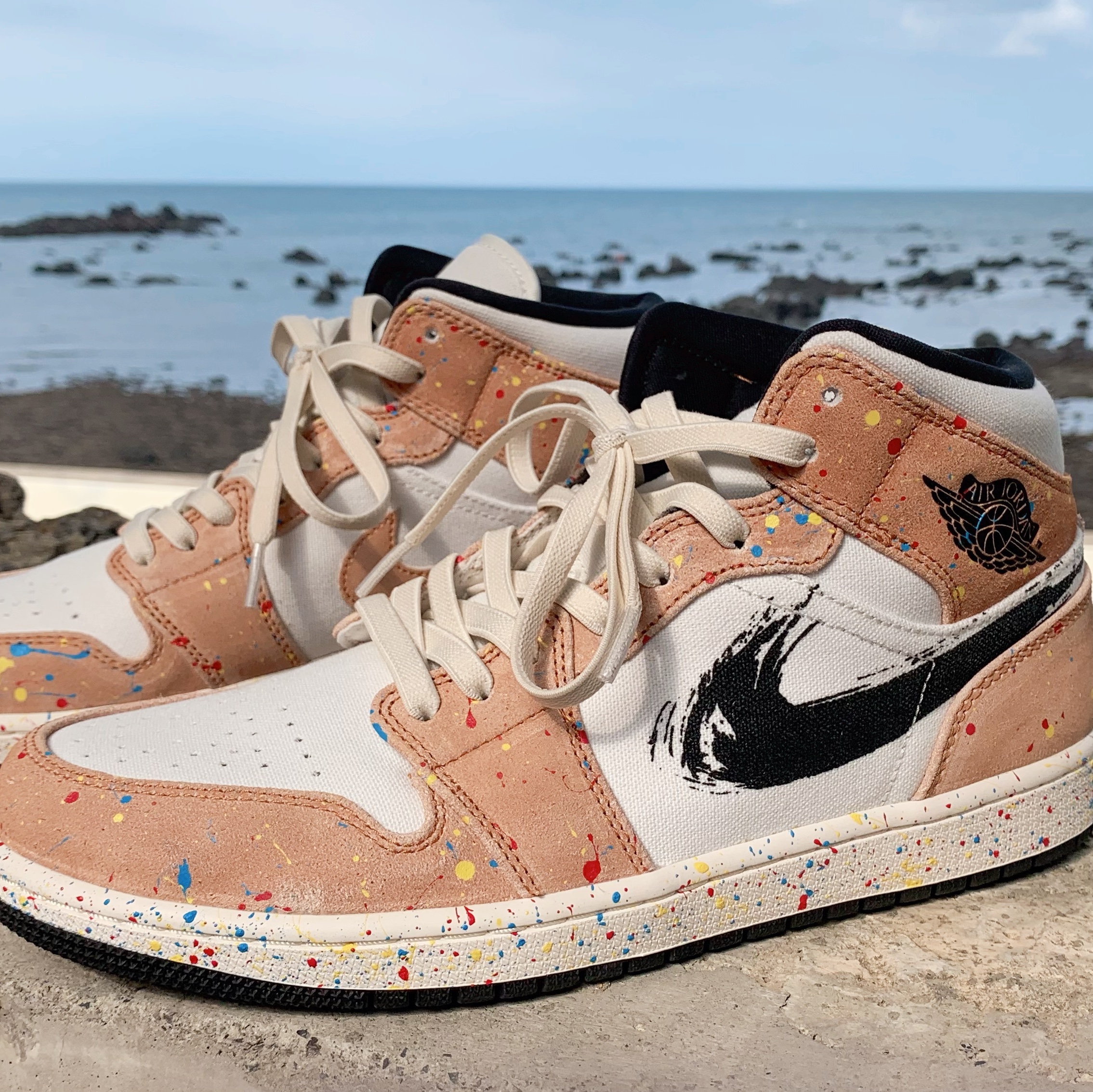 Jordan 1 Mid SE Brushstroke 착용 스타일