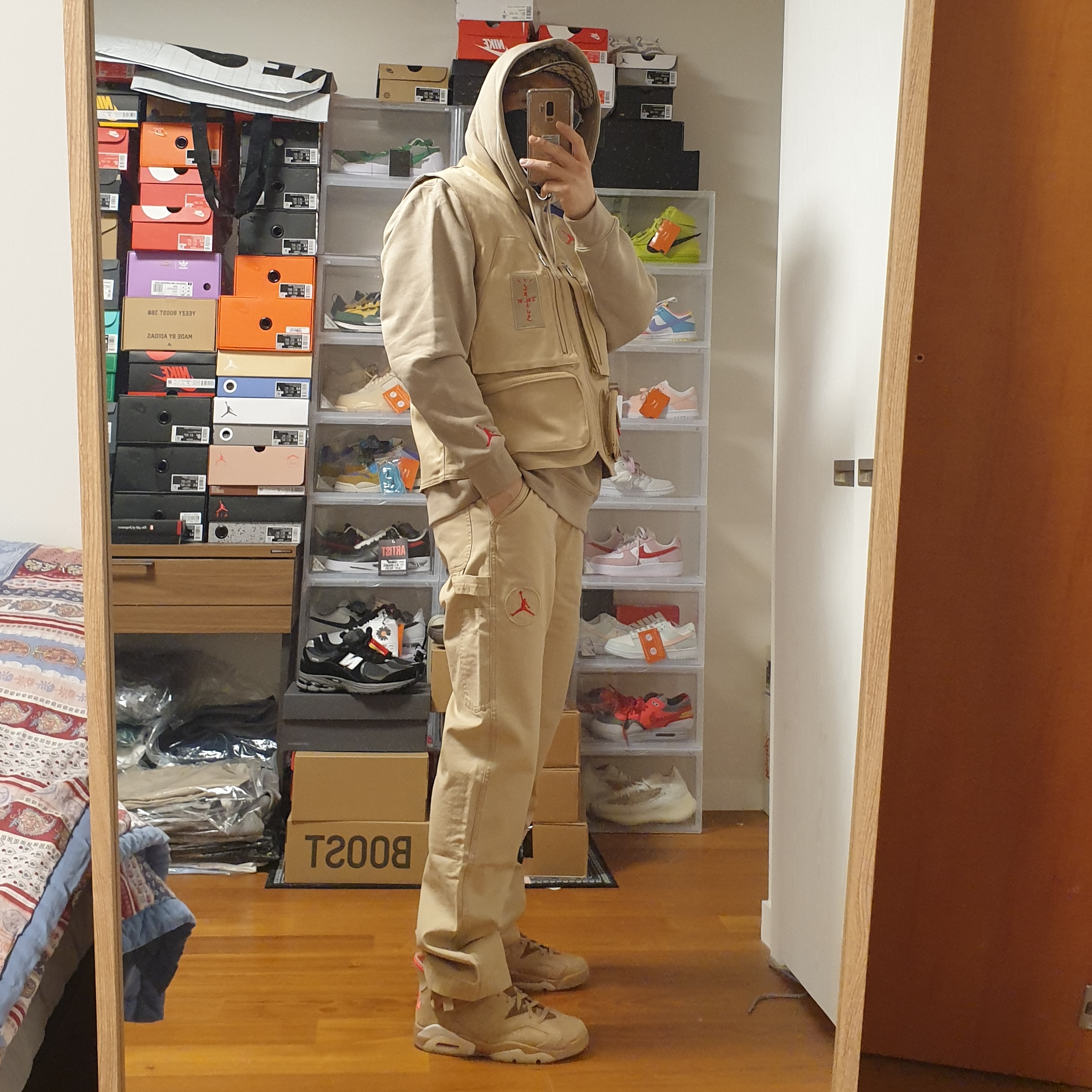 Jordan 6 x Travis Scott Retro SP British Khaki, Jordan x Travis Scott Pullover Hoodie - Asia 착용 스타일 - 4
