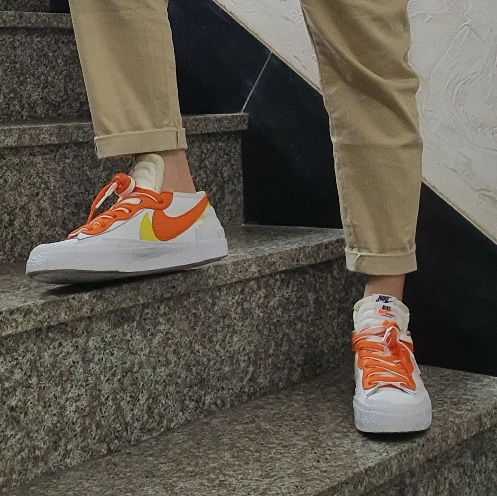Nike x Sacai Blazer Low Magma Orange 착용 스타일