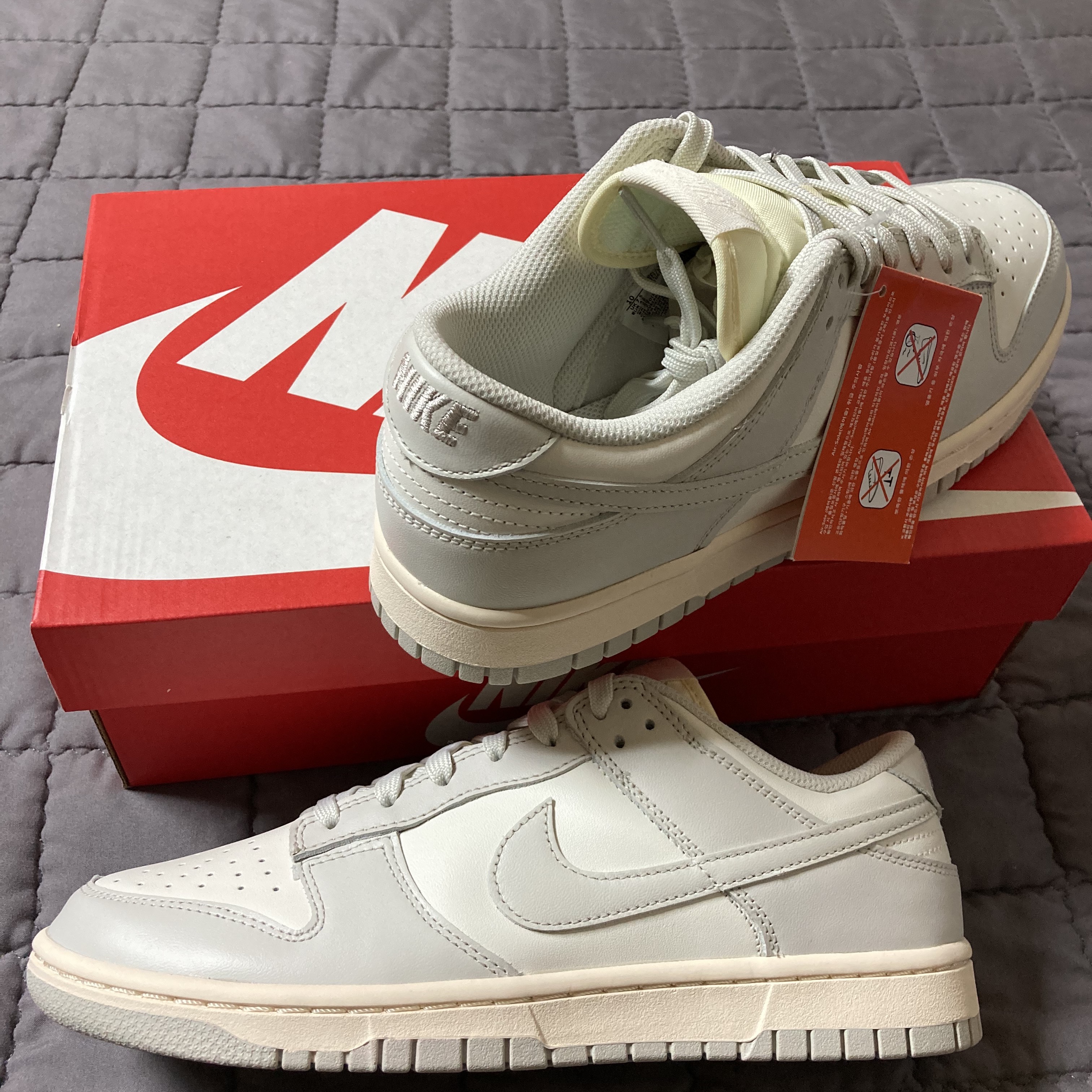 (W) Nike Dunk Low Light Bone 착용 스타일 - 2