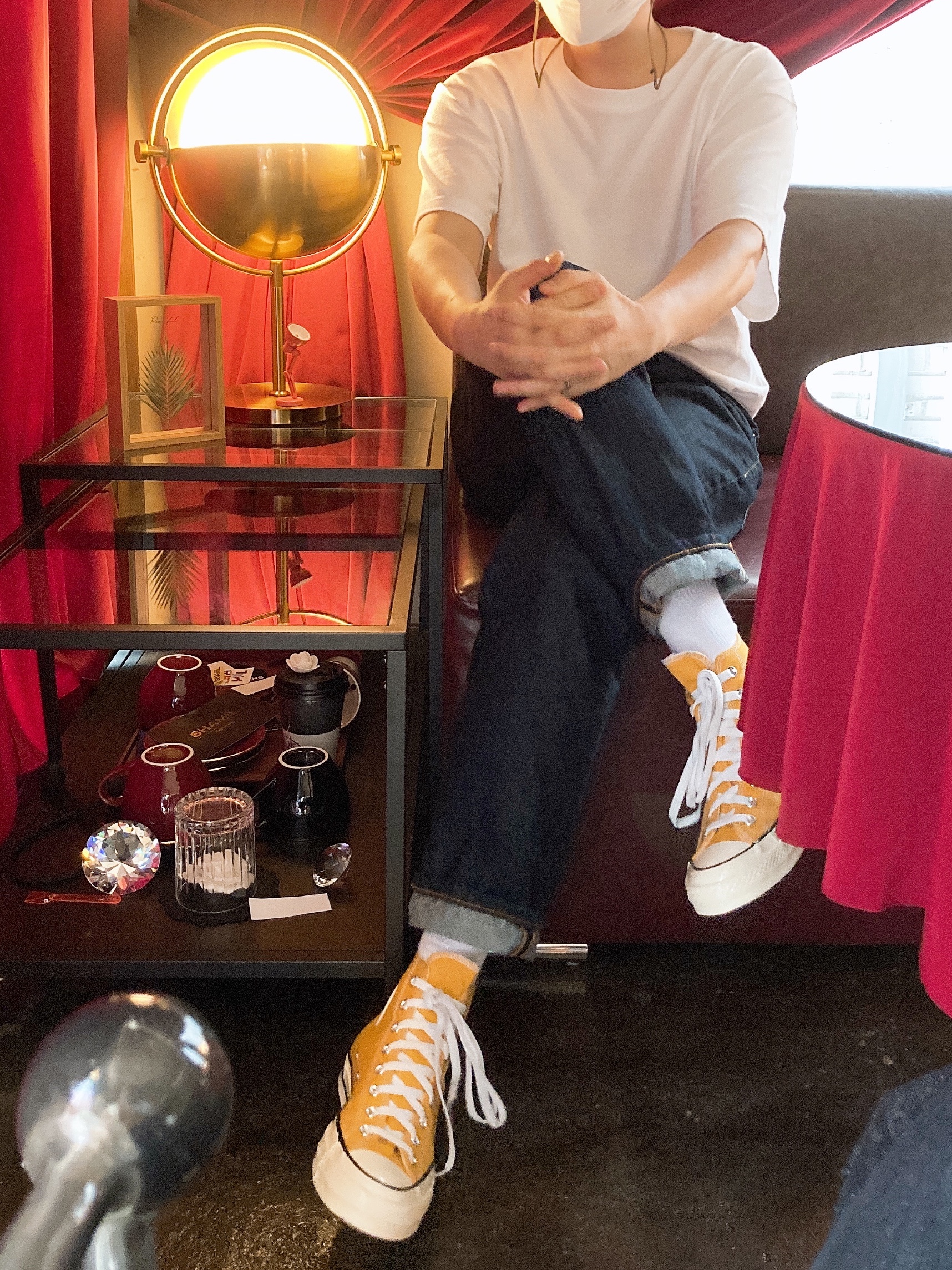 Converse Chuck 70 High Vintage Canvas Sunflower 착용 스타일 - 1