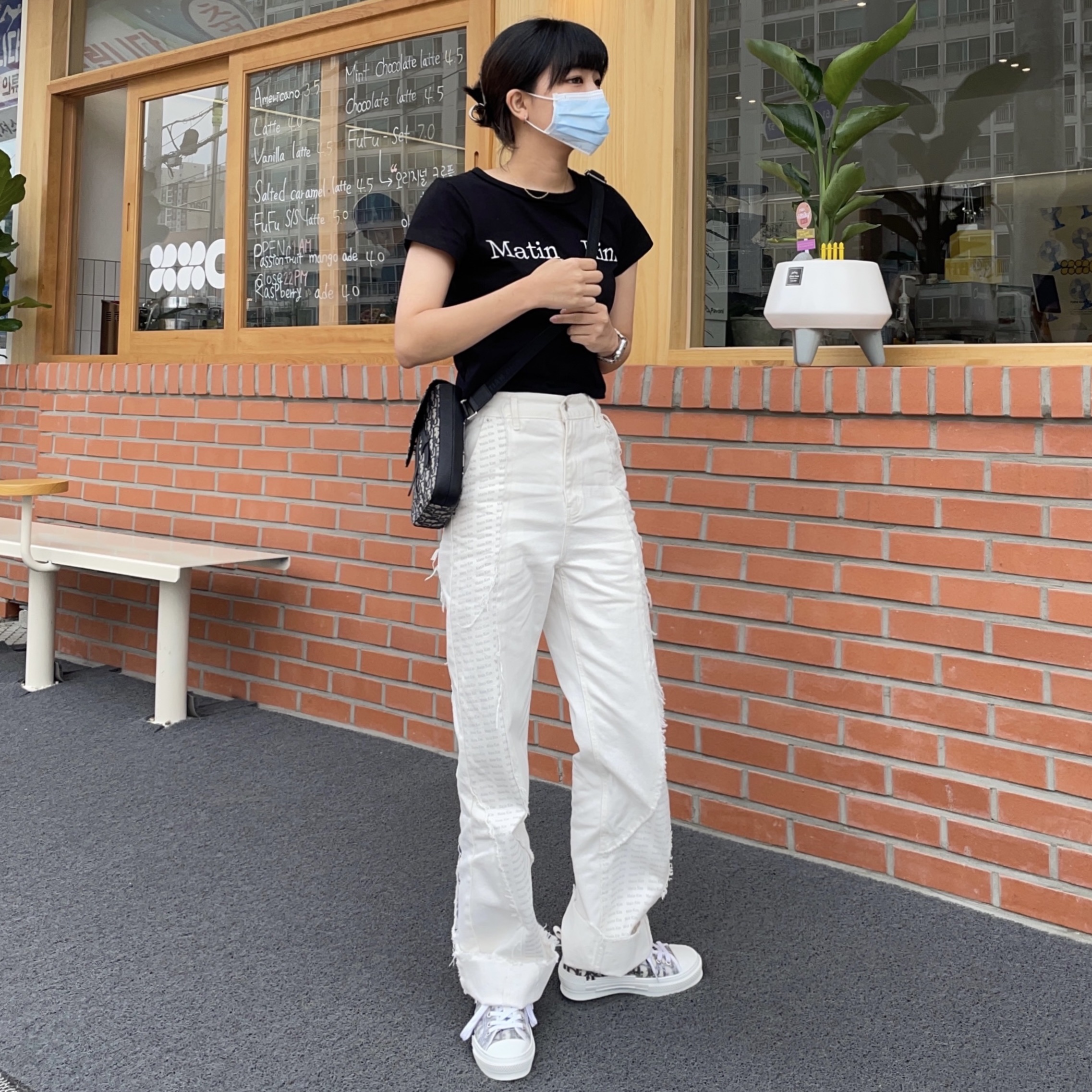Dior B23 Low Dior Oblique White & Black 착용 스타일