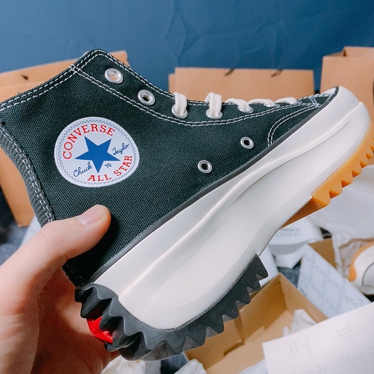 Converse x JW Anderson Run Star Hike Hi Black 착용 스타일 - 1