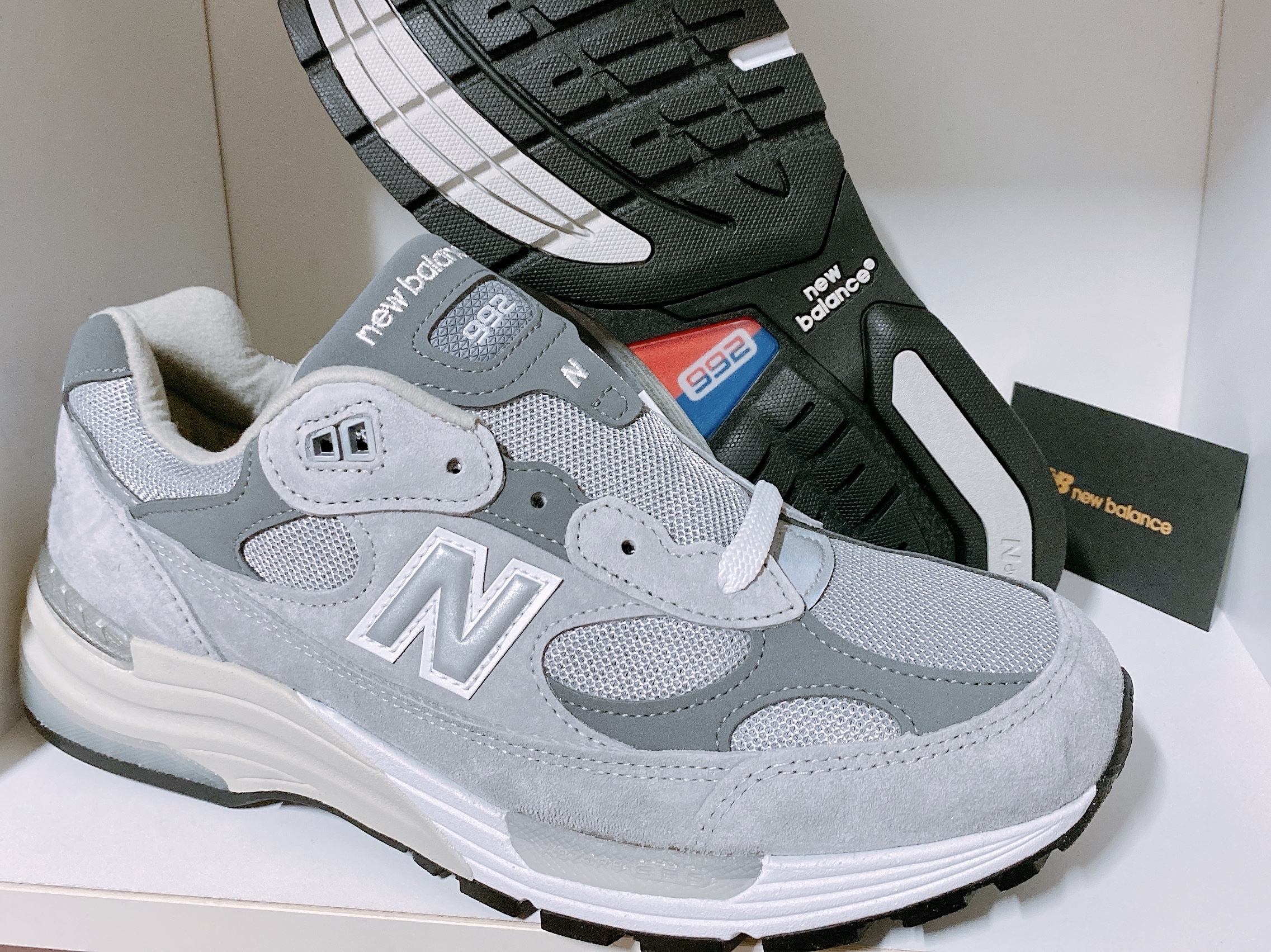 New Balance 992 Made in USA Grey - D Standard 착용 스타일 - 3