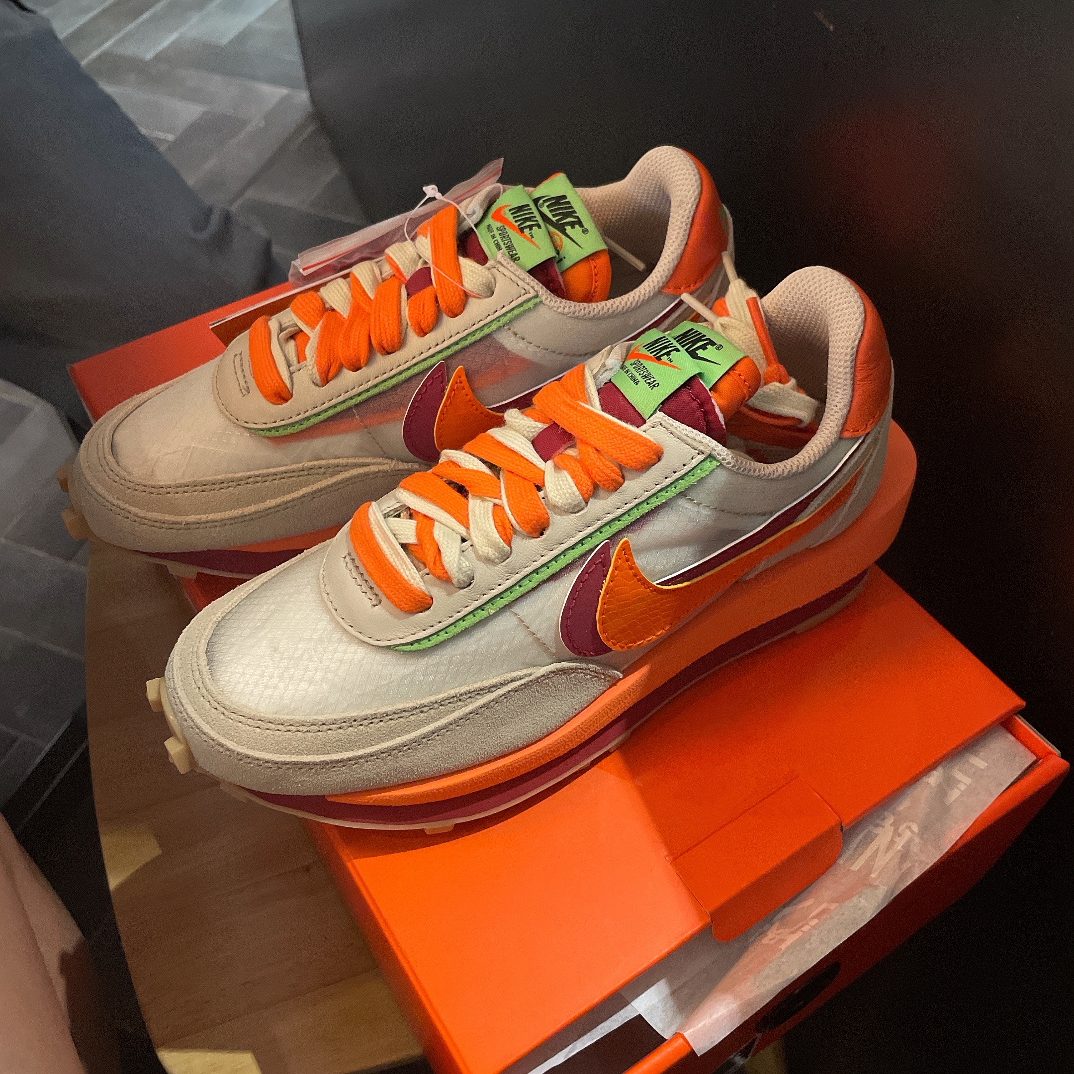 Nike x Sacai x Clot LDWaffle Orange Blaze 착용 스타일 - 5