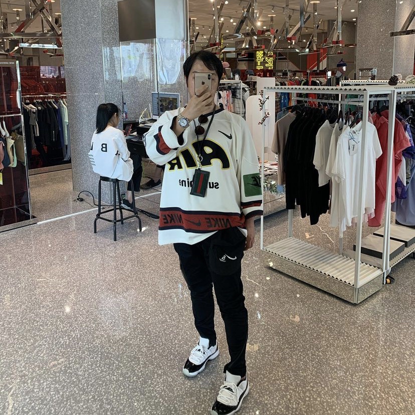 Nike x Cactus Plant Flea Market Hockey Jersey White, Nike x Undercover NRG TC Pants Black - Asia 착용 스타일