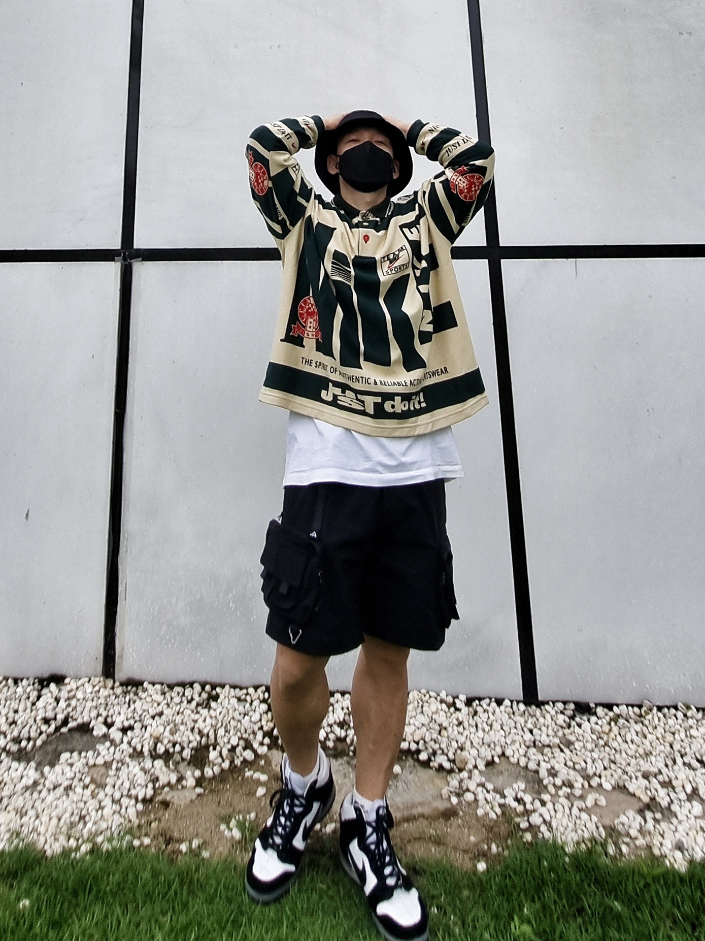 Nike x Stussy Bucket Hat Black, Nike x Cactus Plant Flea Market Long Sleeve Polo Natural - Asia 착용 스타일 - 3