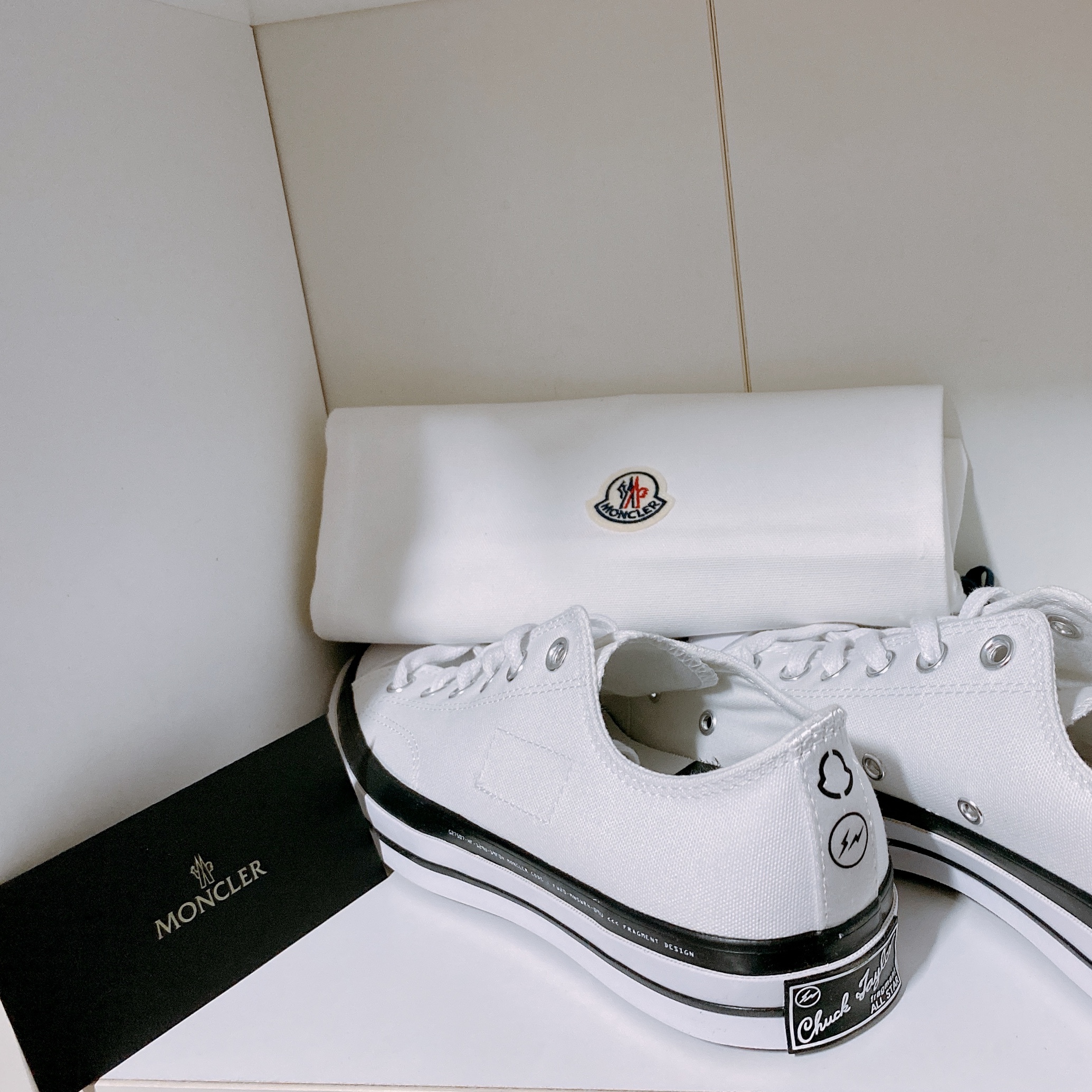 Converse x Moncler x Fragment Chuck 70 Ox White 착용 스타일 - 2