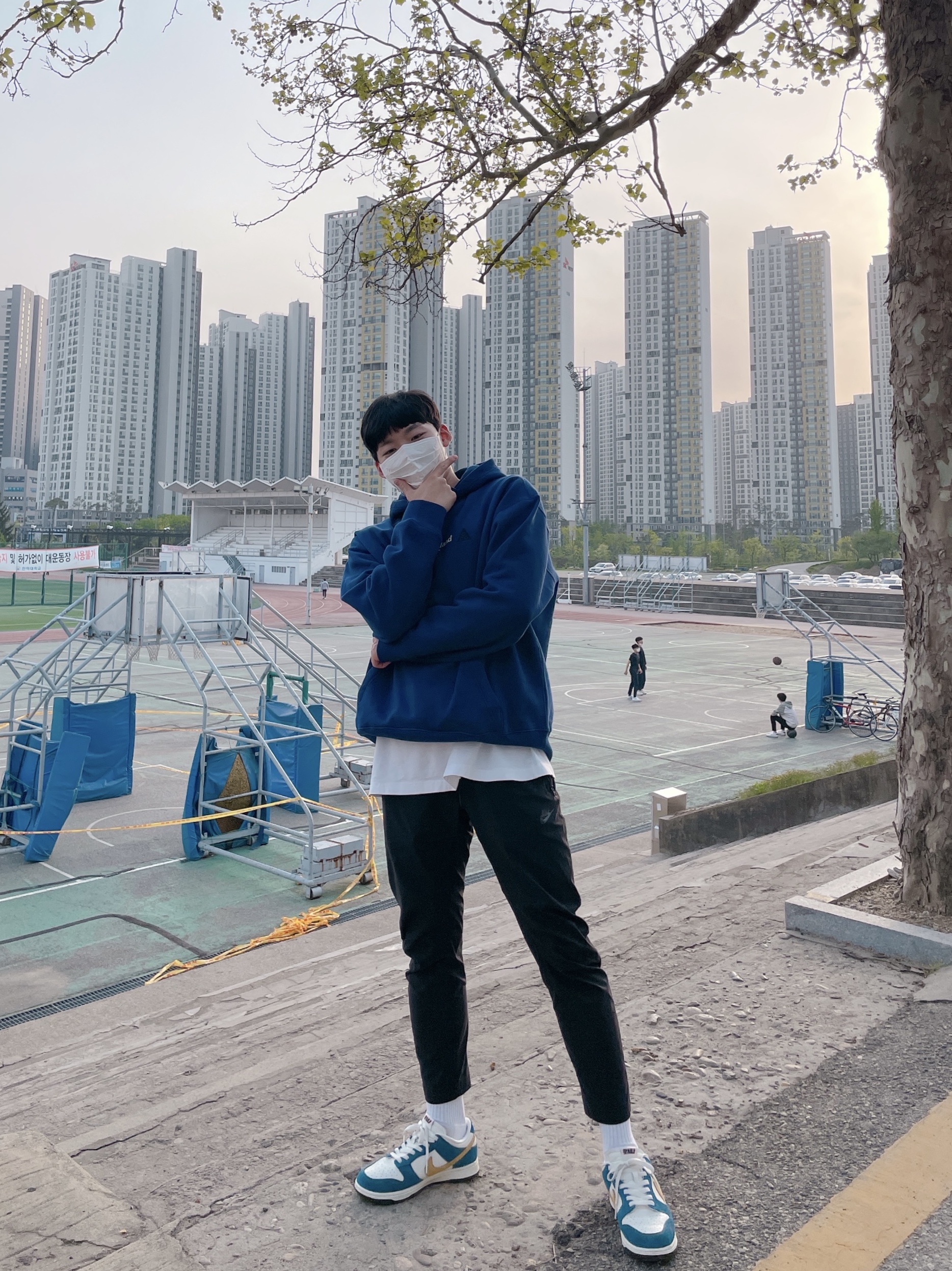 Nike NRG ACG Hoodie Wizard Blue Void - Asia, Nike x Kasina Dunk Low 80's Bus 착용 스타일