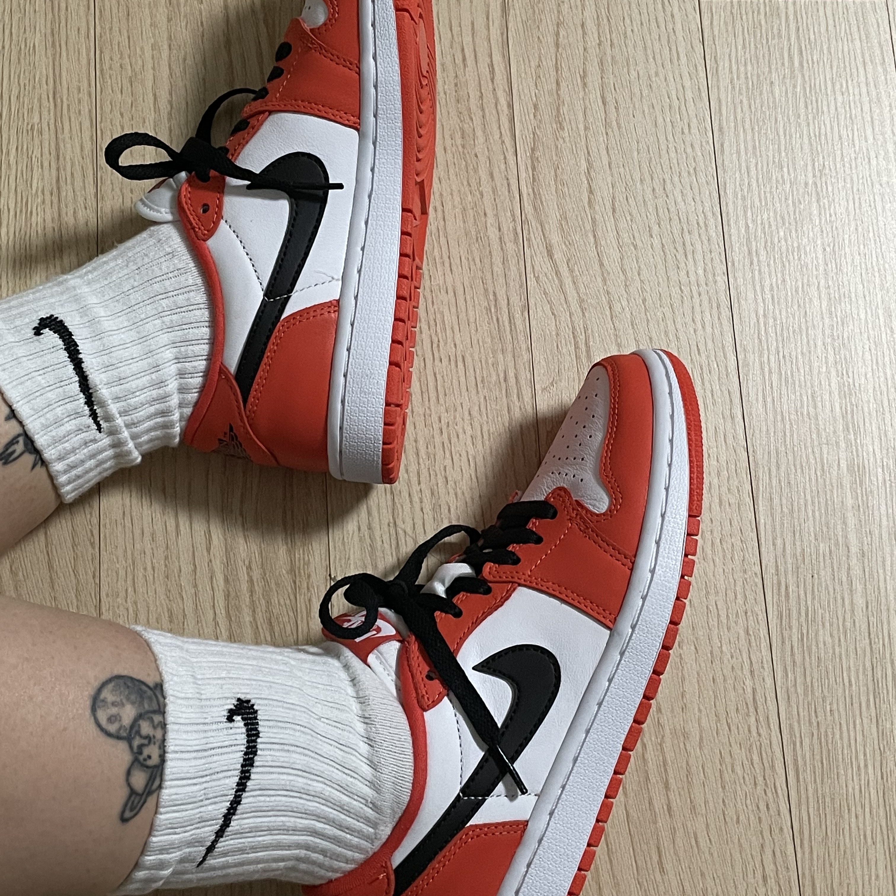 (W) Jordan 1 Low OG Starfish 착용 스타일