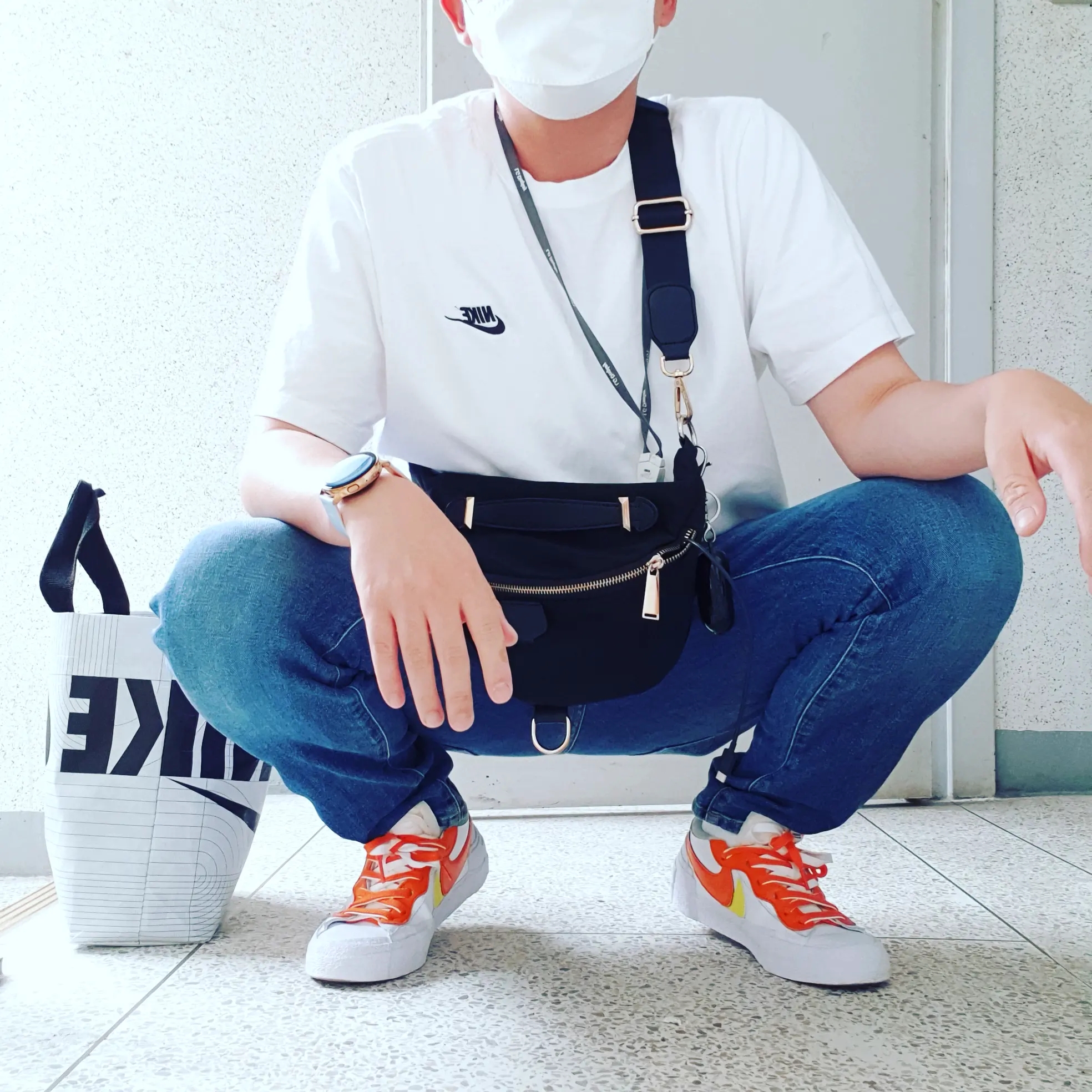 Nike x Sacai Blazer Low Magma Orange 착용 스타일