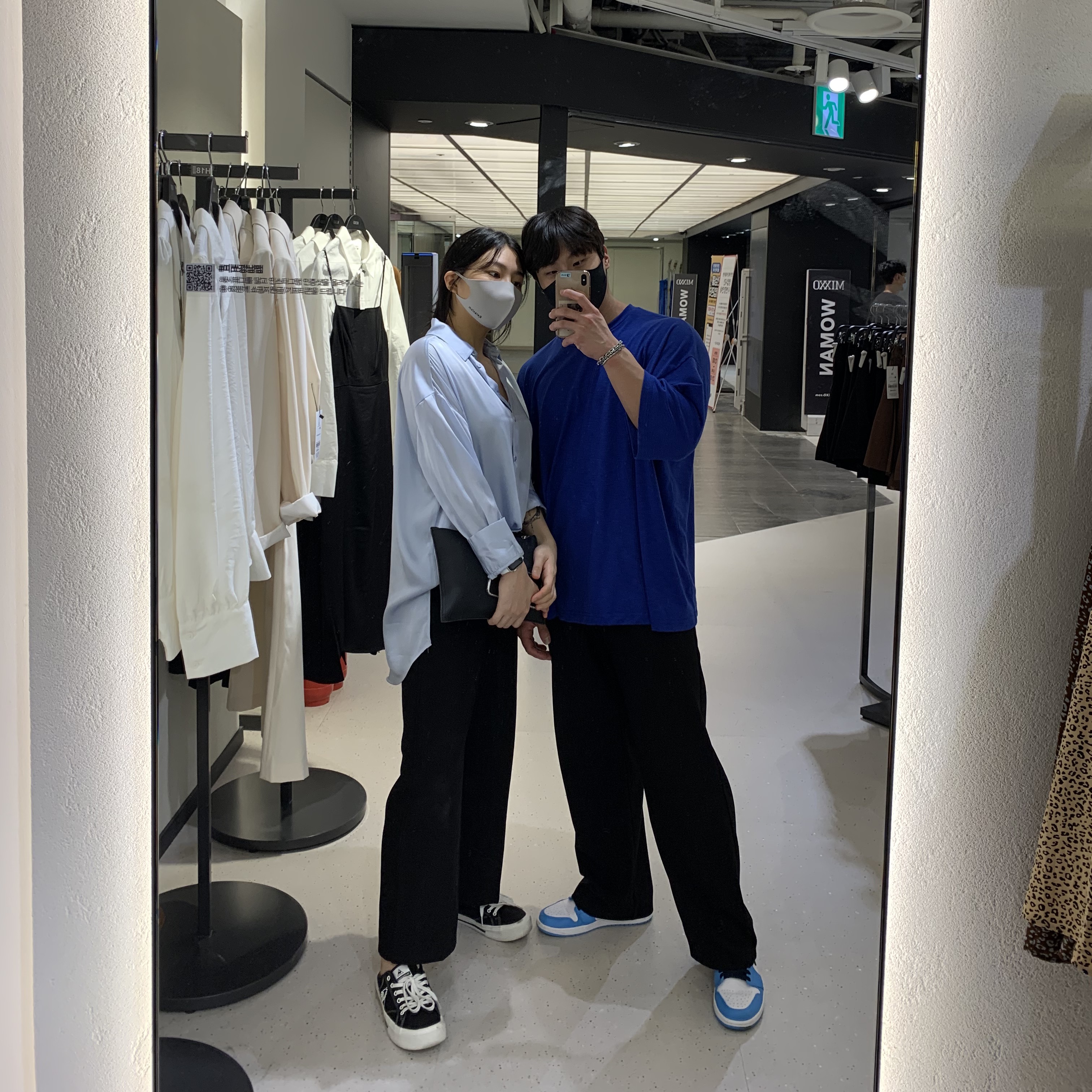 Jordan 1 Low Dark Powder Blue 착용 스타일