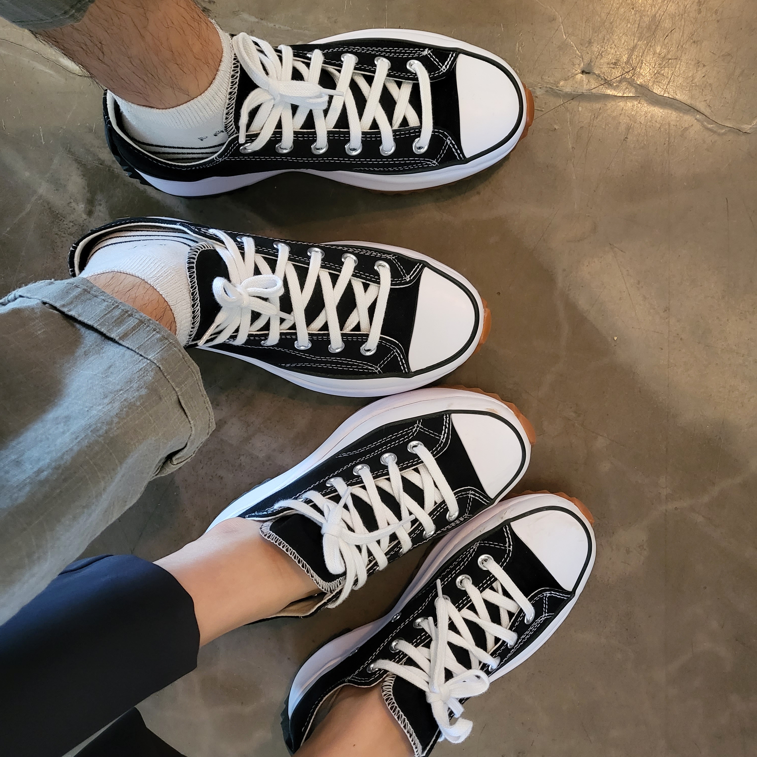 Converse Run Star Hike Low Black 착용 스타일 - 2