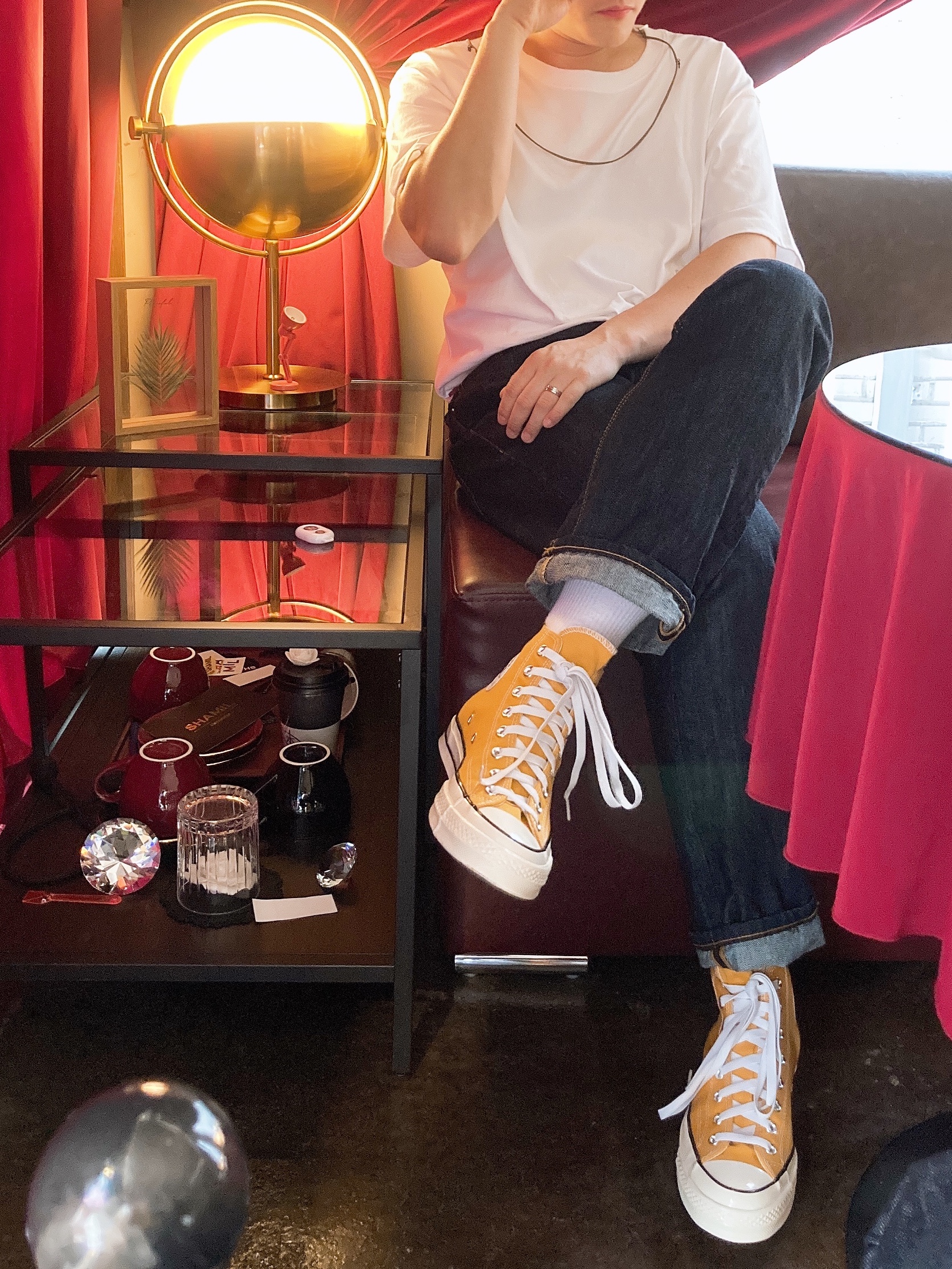 Converse Chuck 70 High Vintage Canvas Sunflower 착용 스타일 - 2
