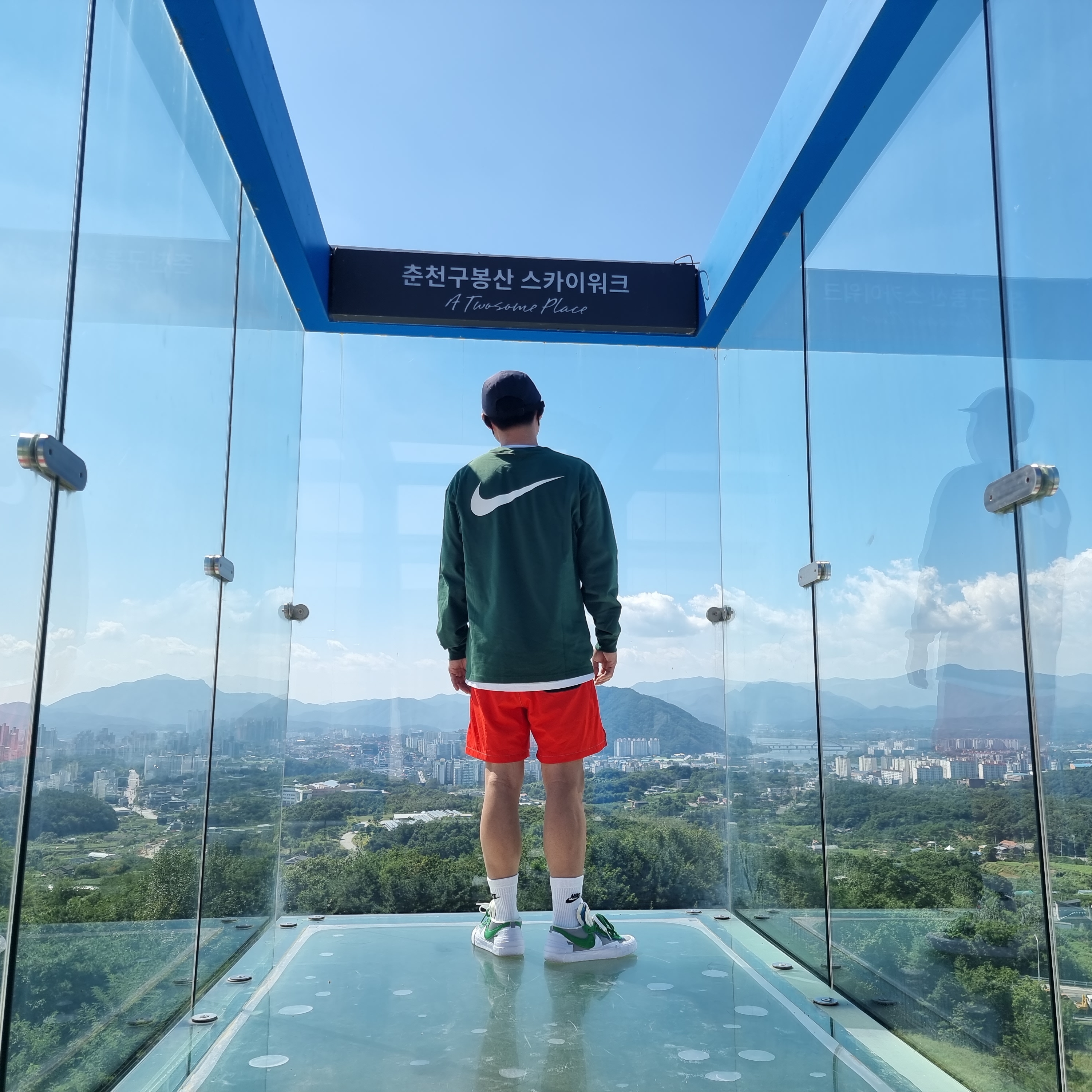Nike x Sacai Blazer Low Classic Green, Nike x Stussy Big Swoosh LS T-Shirt Green - Asia 착용 스타일 - 1