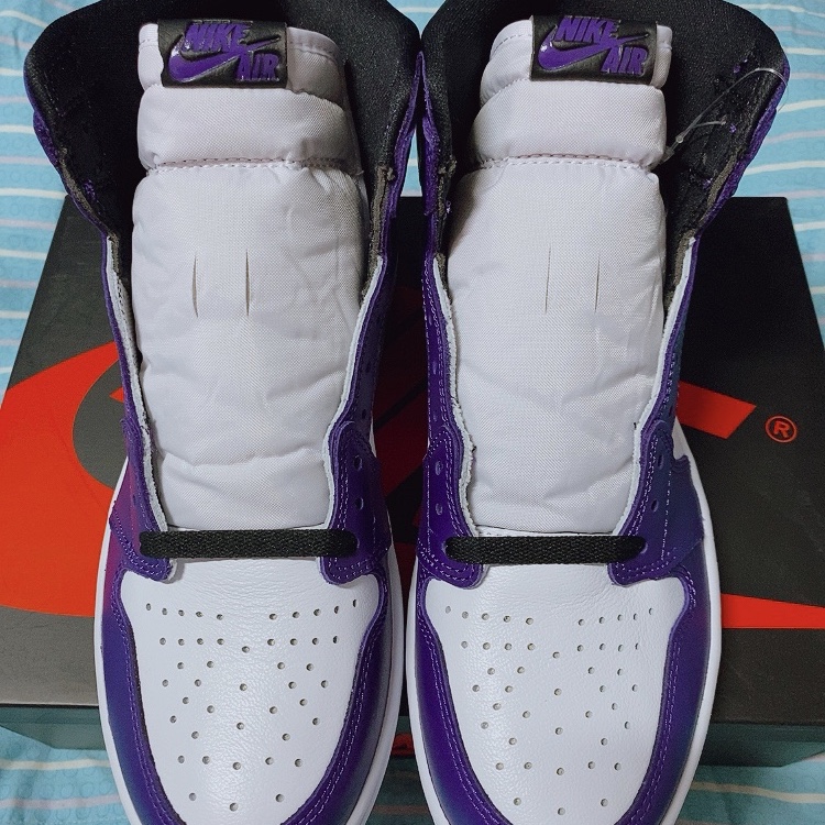 Jordan 1 Retro High OG Court Purple 2020 착용 스타일 - 5