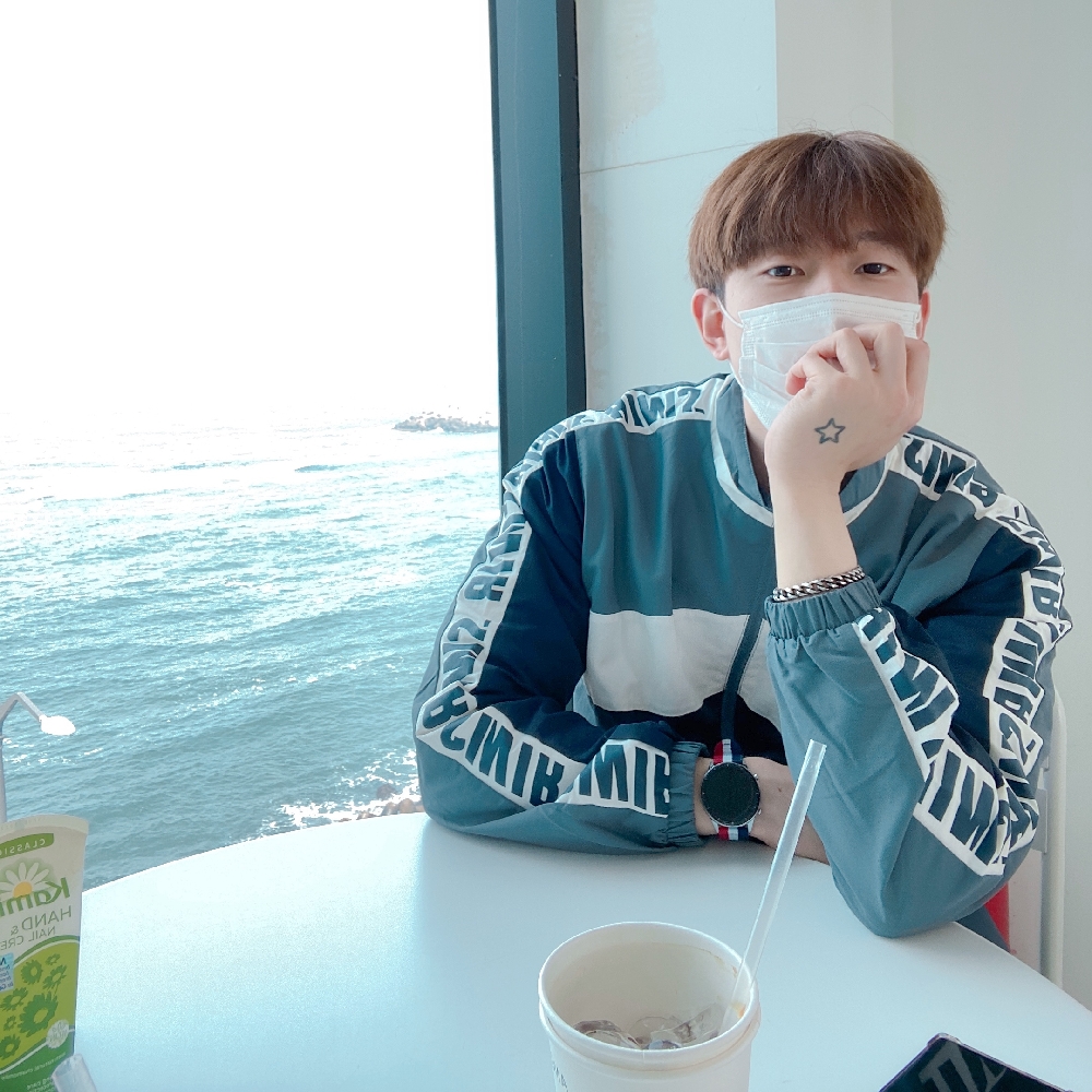 KREAM 프로필 이미지