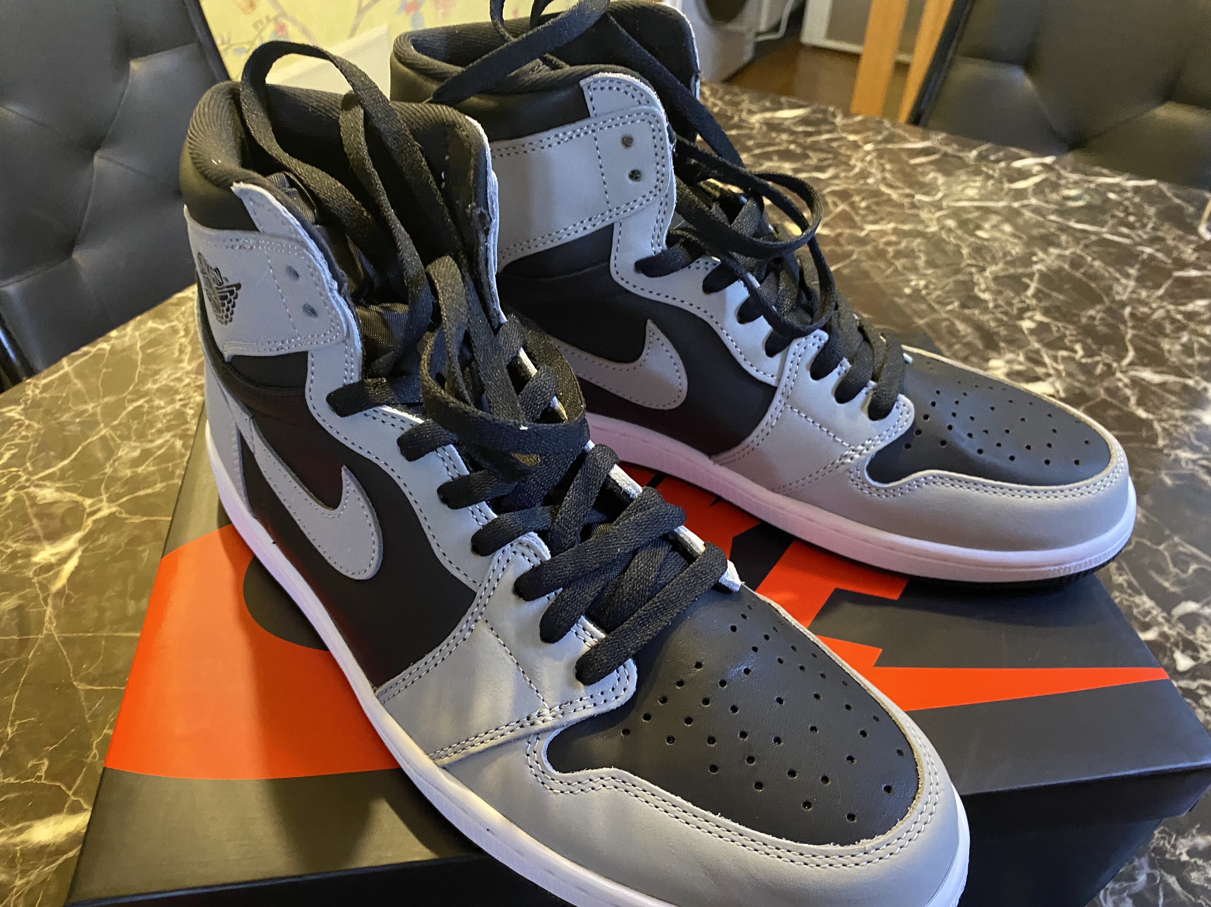 Jordan 1 Retro High OG Shadow 2.0 착용 스타일