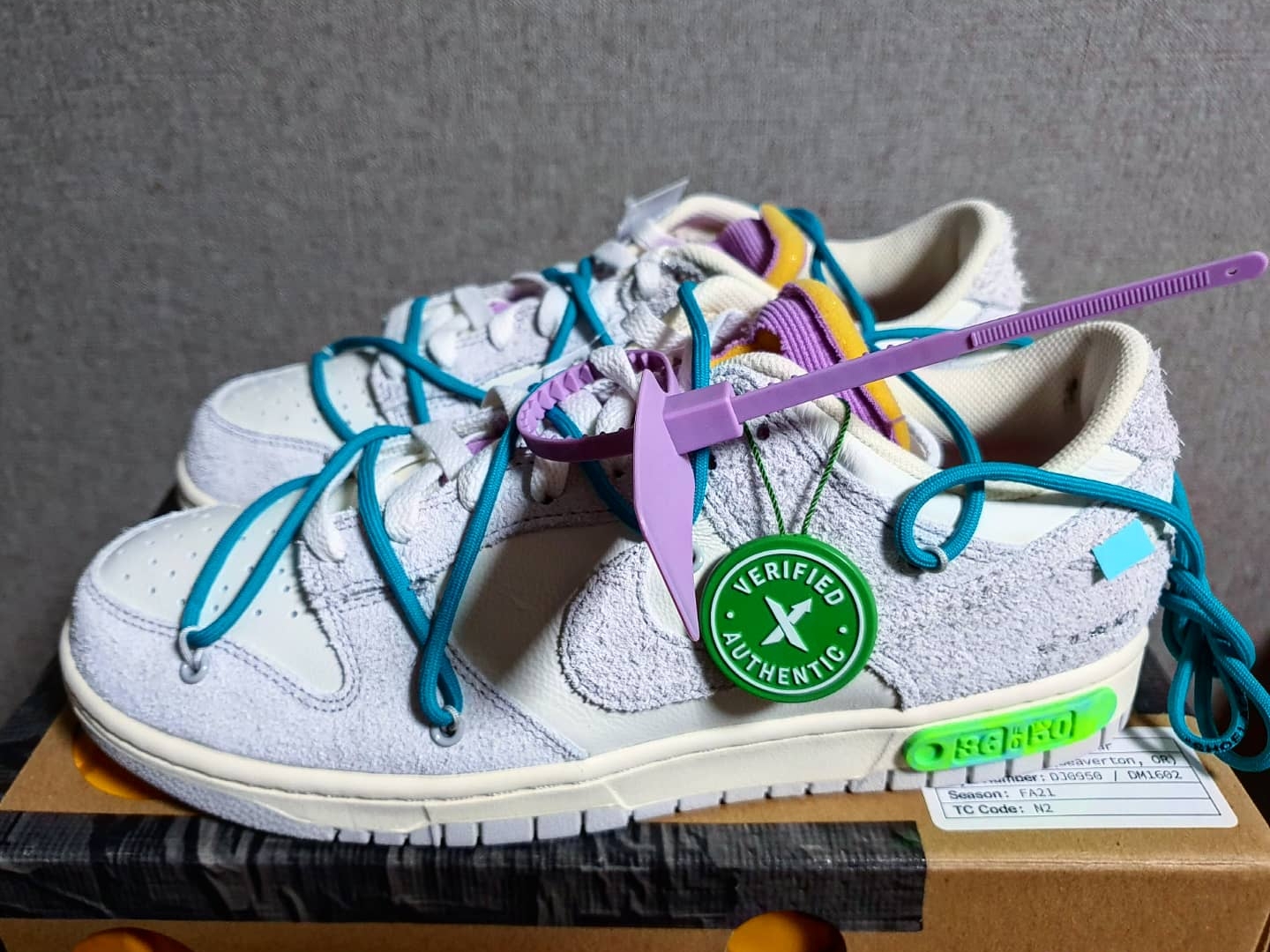 Nike x Off-White Dunk Low The 50 - Lot 36, Nike x Off-White Dunk Low The 50 - Lot 46 착용 스타일 - 2