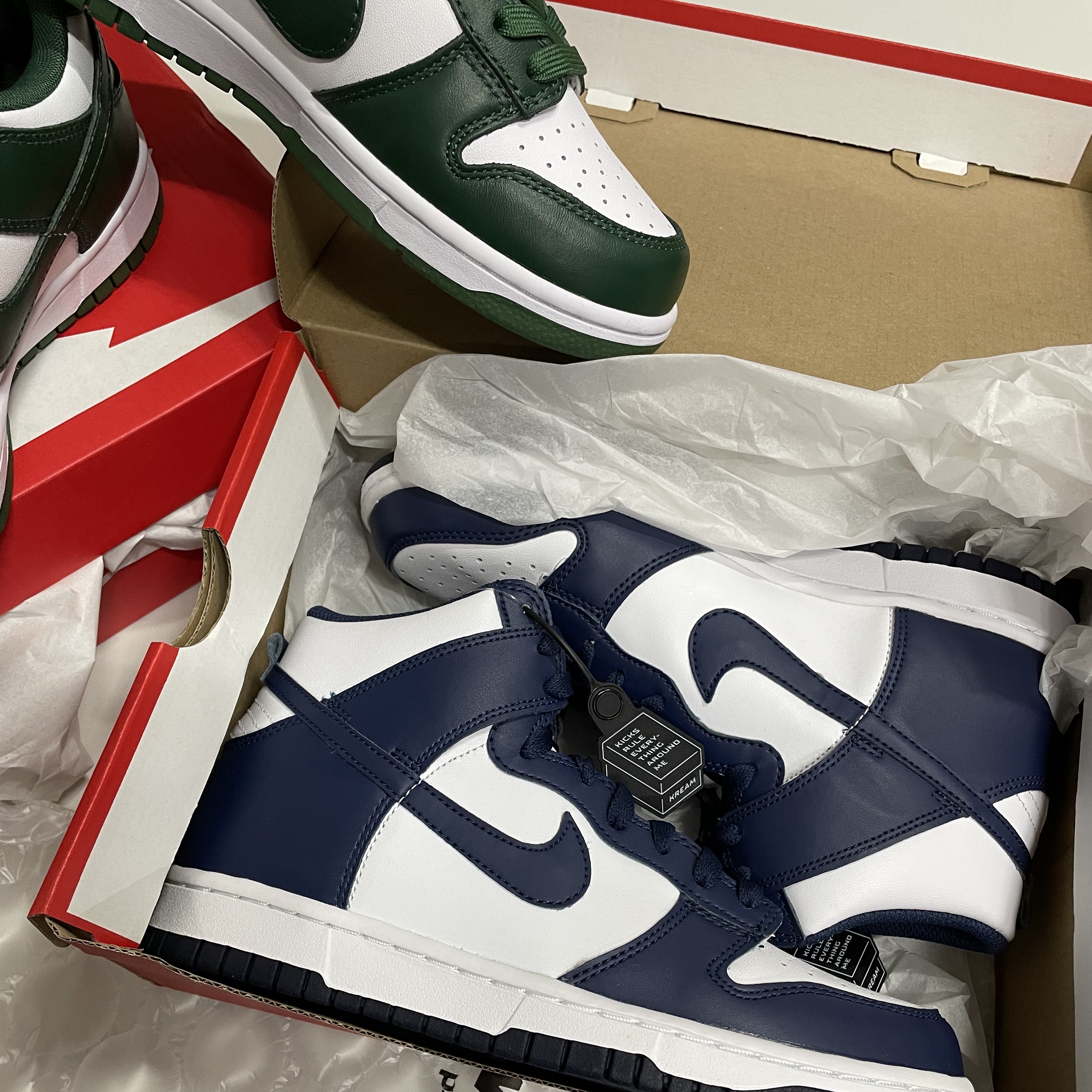 Nike Dunk High Retro Championship Navy, Nike Dunk Low Retro Varsity Green ์ฐฉ์ฉ ์คํ์ผ