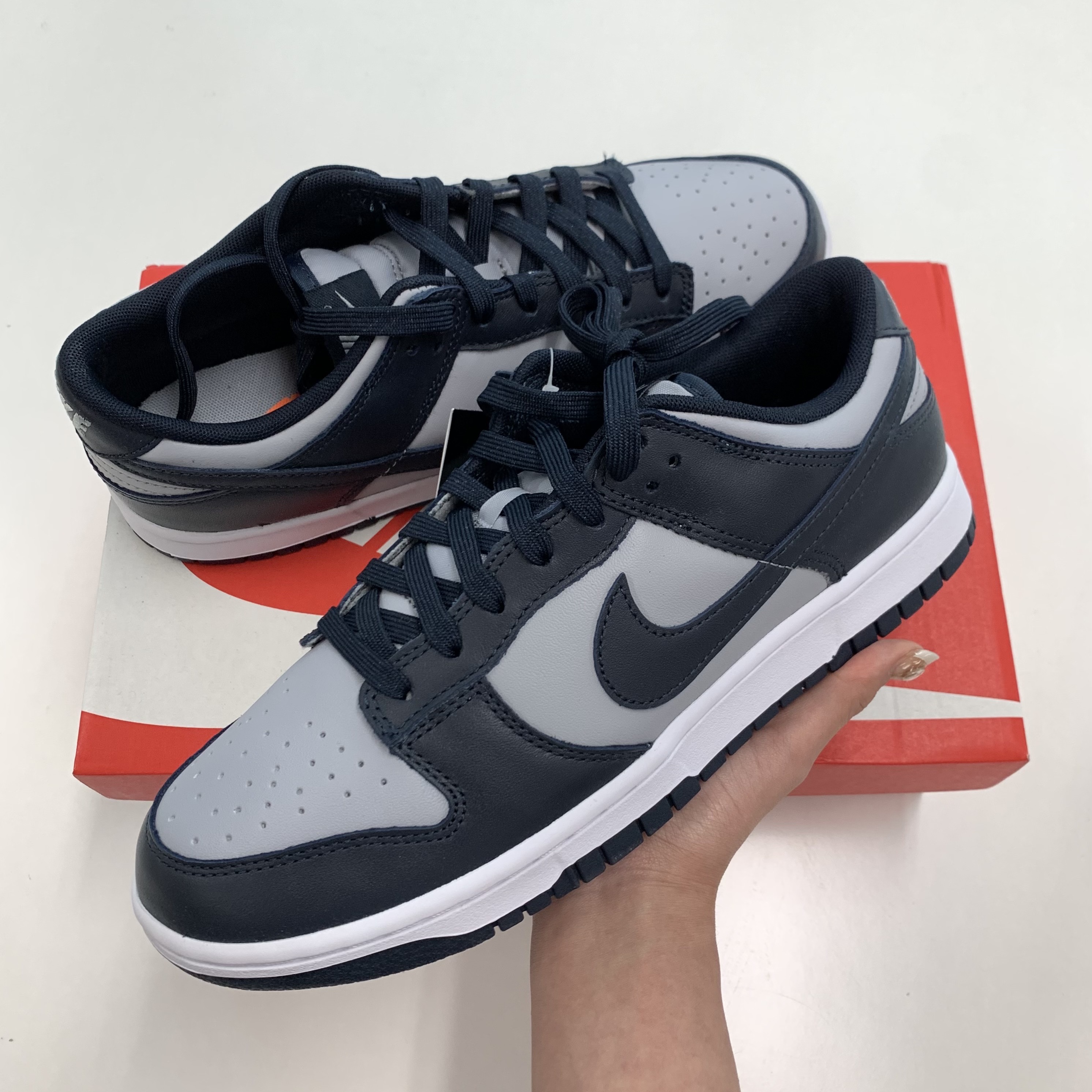 Nike Dunk Low Retro Championship Grey 착용 스타일