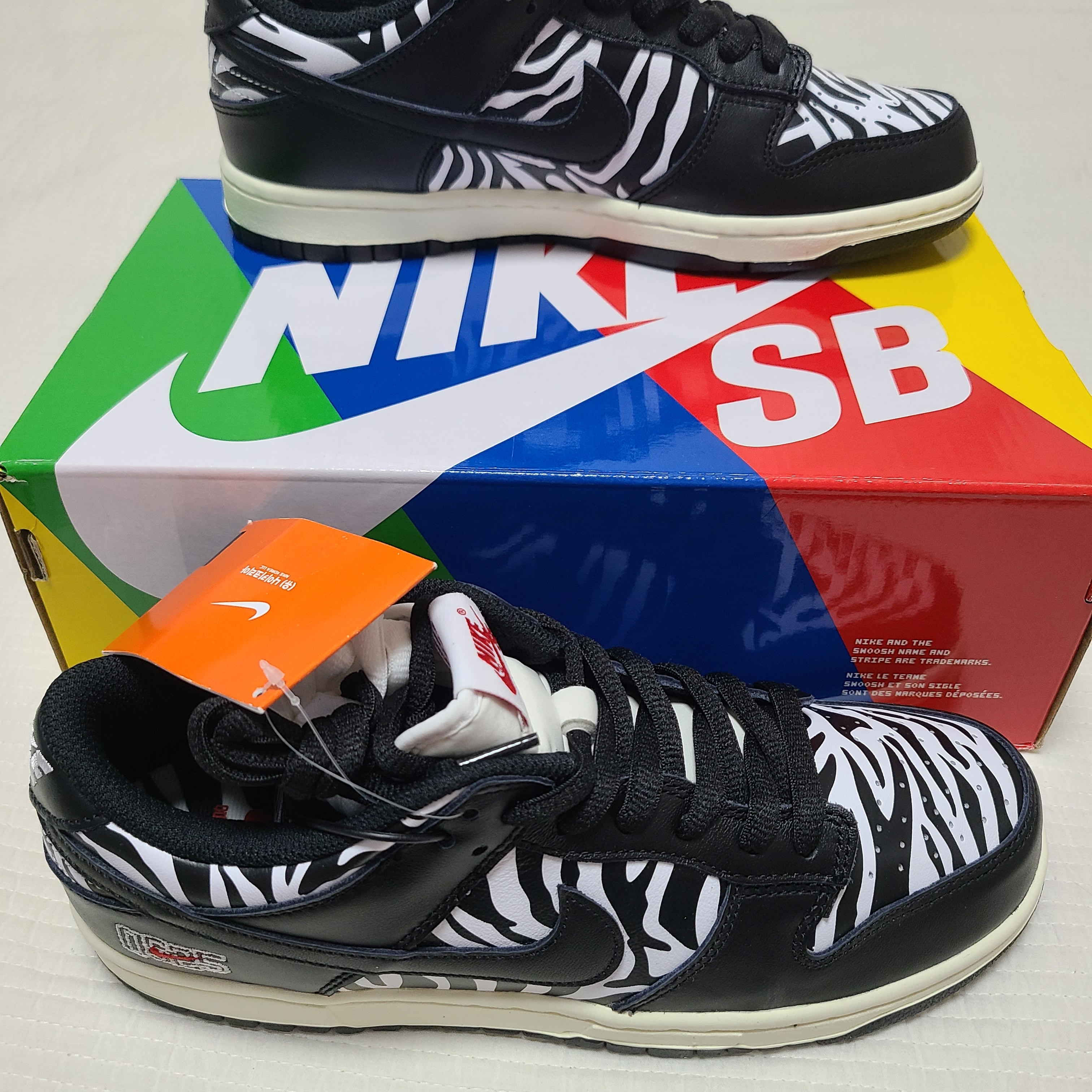 Nike x Quartersnacks SB Dunk Low Zebra Cake 착용 스타일 - 2
