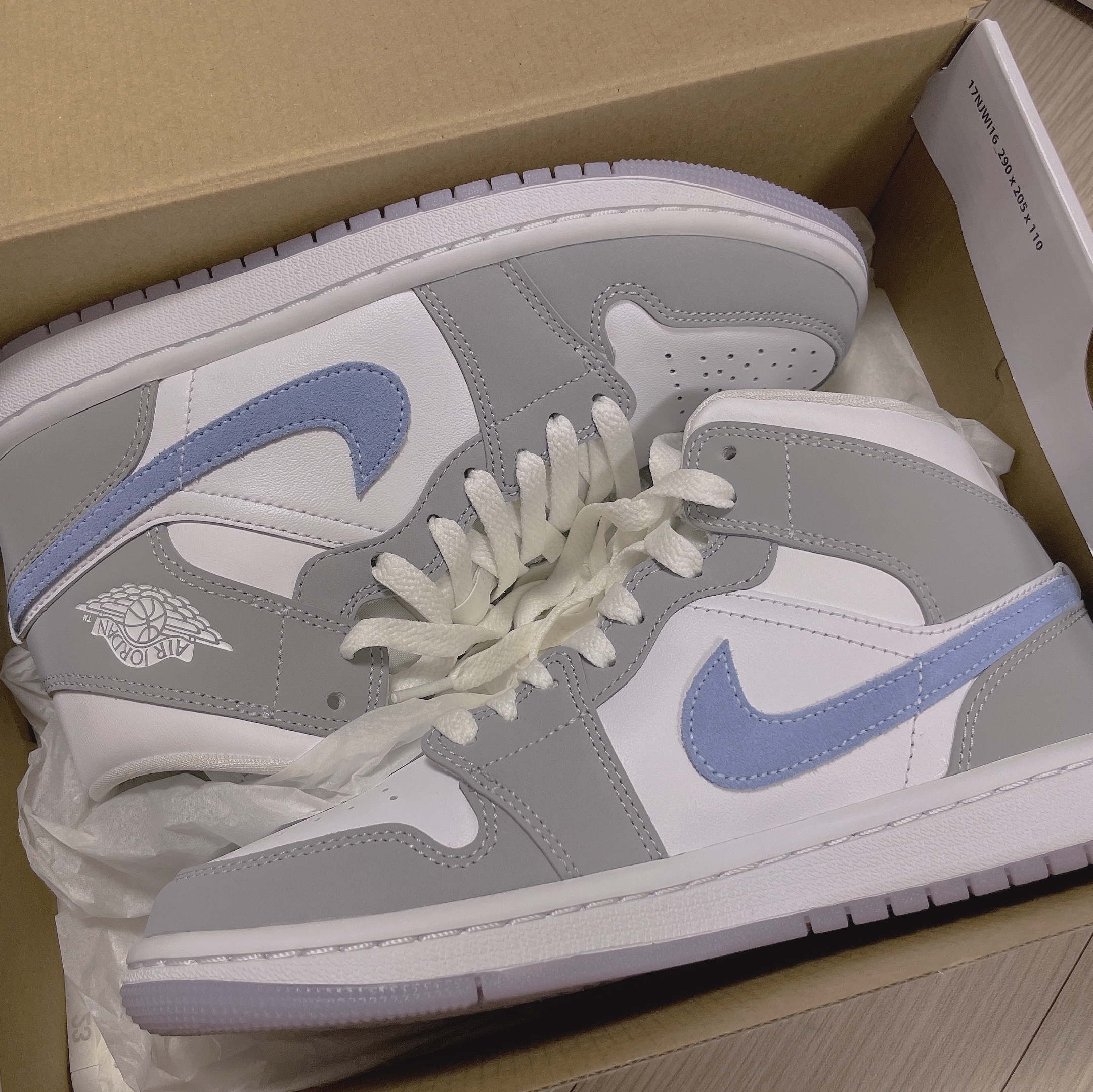 (W) Jordan 1 Mid Wolf Grey 착용 스타일 - 2