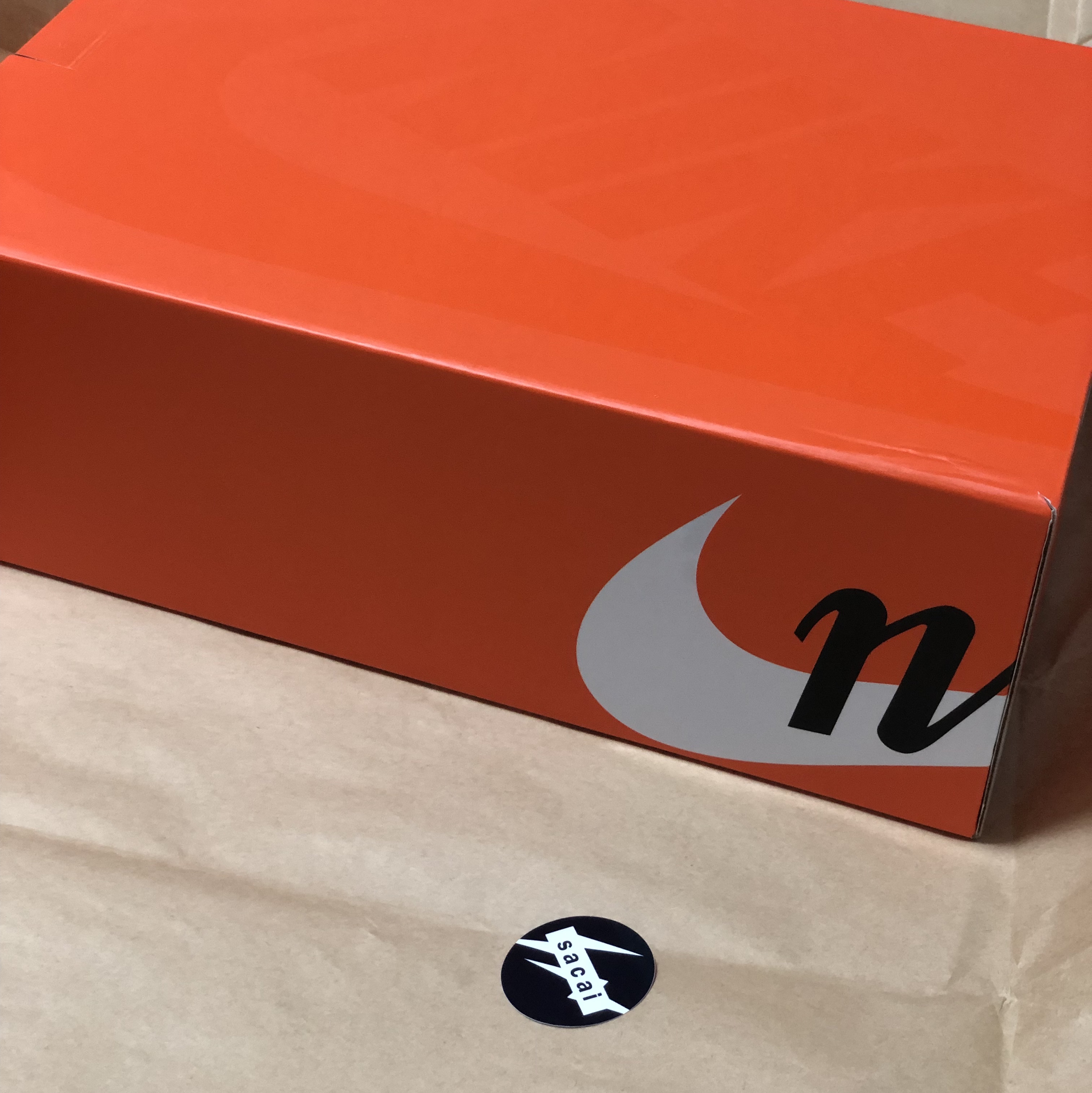 Nike x Sacai x Fragment LDWaffle Light Smoke Grey 착용 스타일 - 3