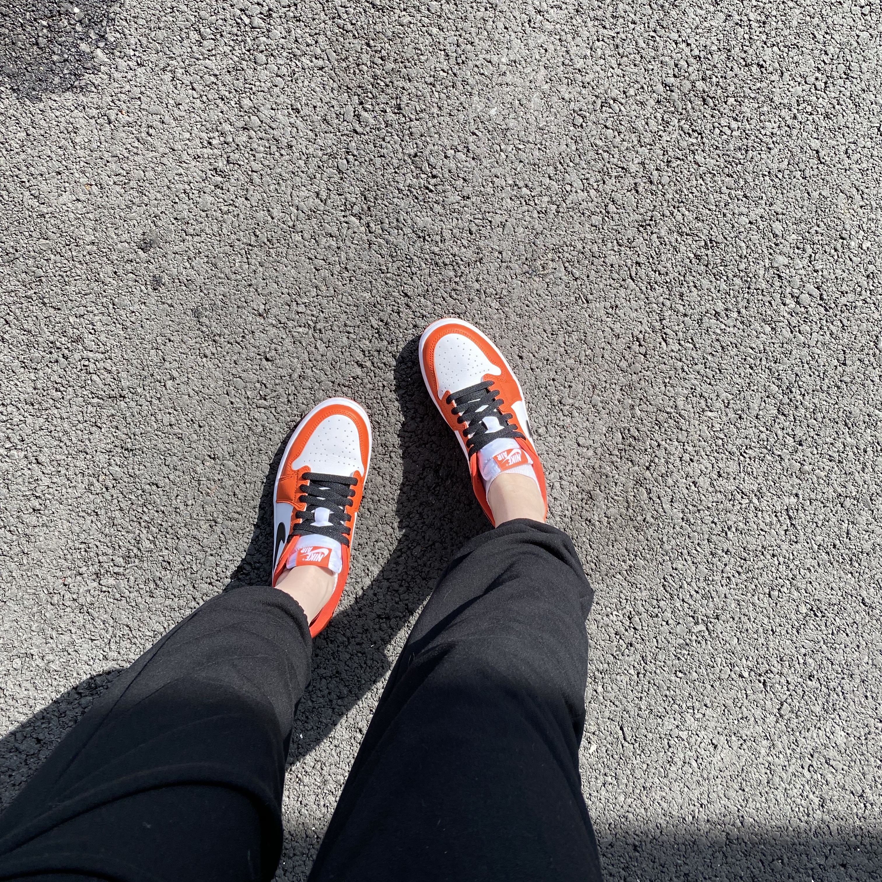 Jordan 1 Low OG Starfish 착용 스타일
