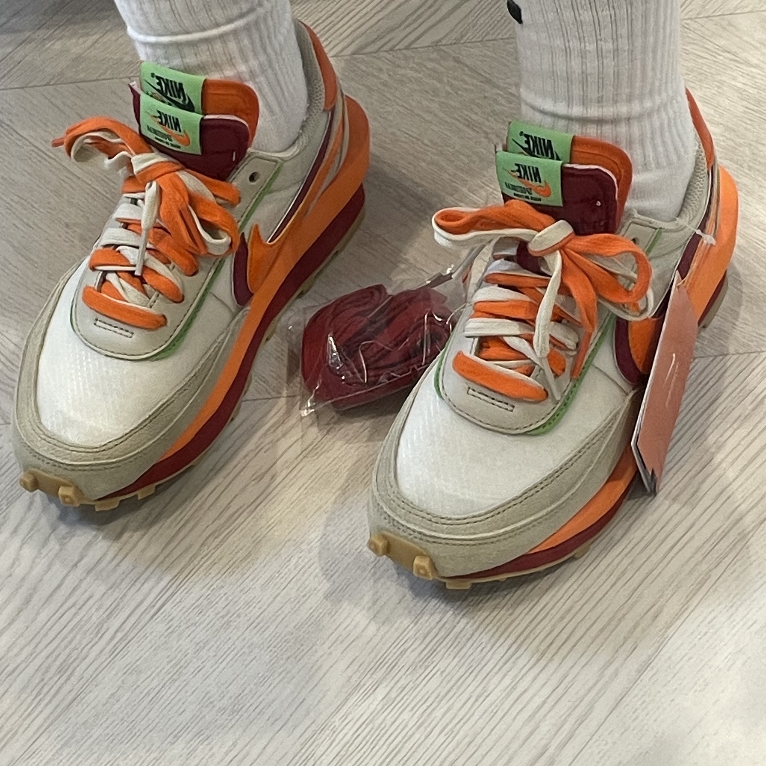 Nike x Sacai x Clot LDWaffle Orange Blaze 착용 스타일 - 1