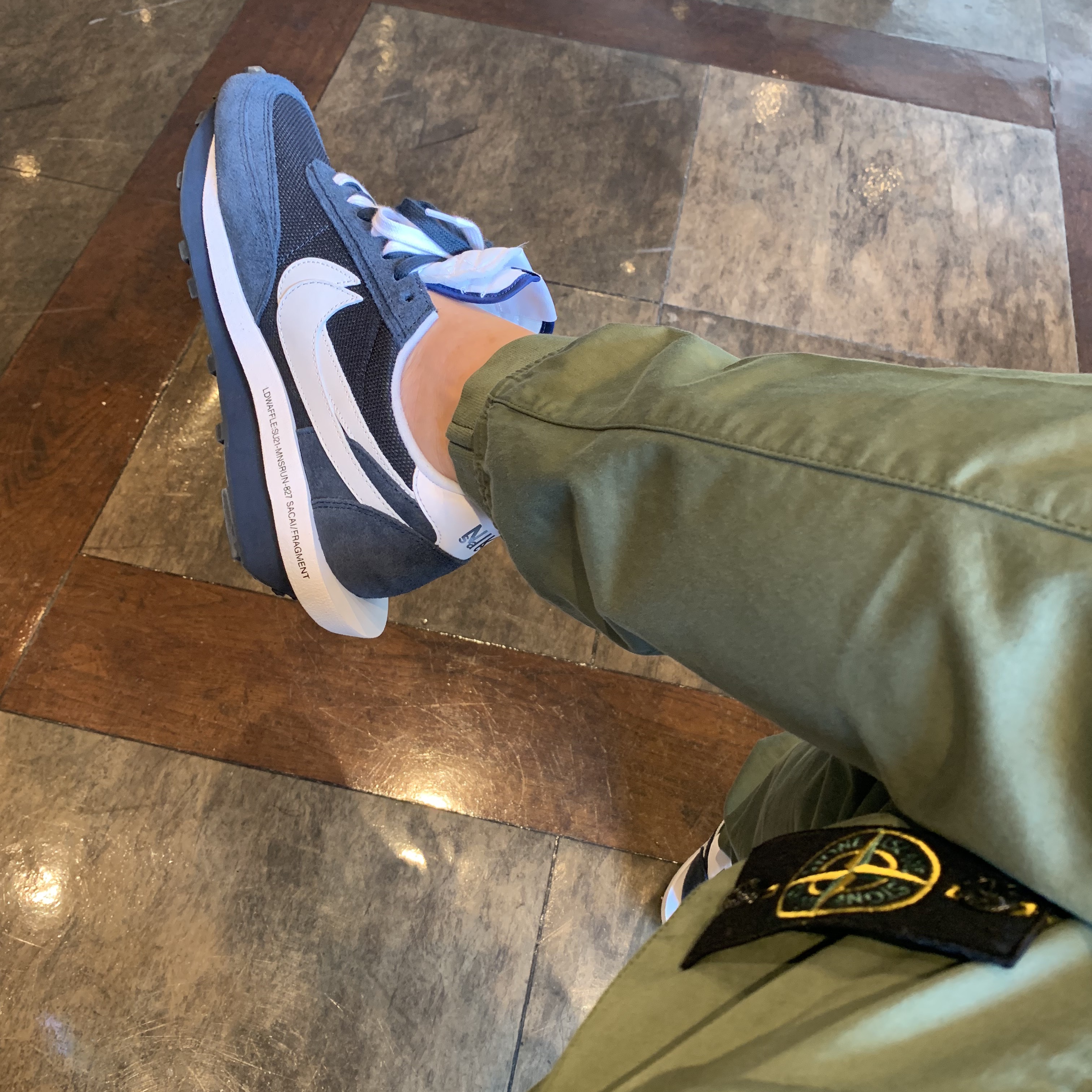 Nike x Sacai x Fragment LDWaffle Blackened Blue 착용 스타일 - 1