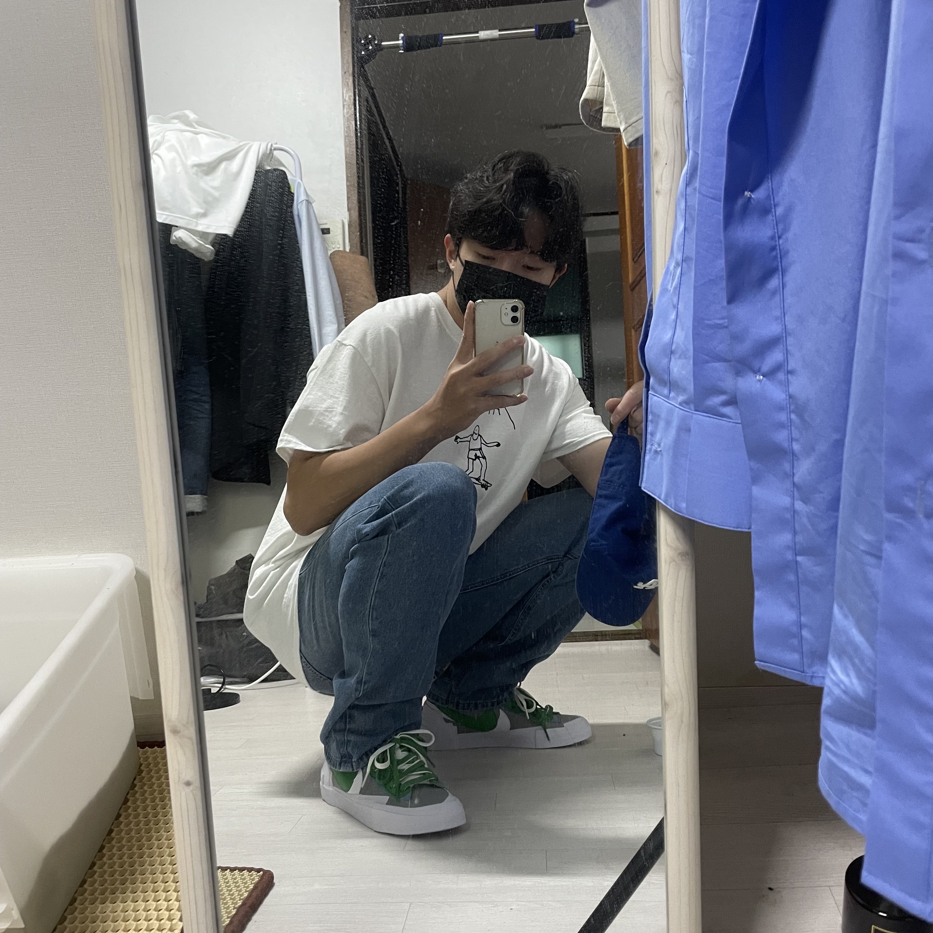 Nike x Sacai Blazer Low Classic Green 착용 스타일