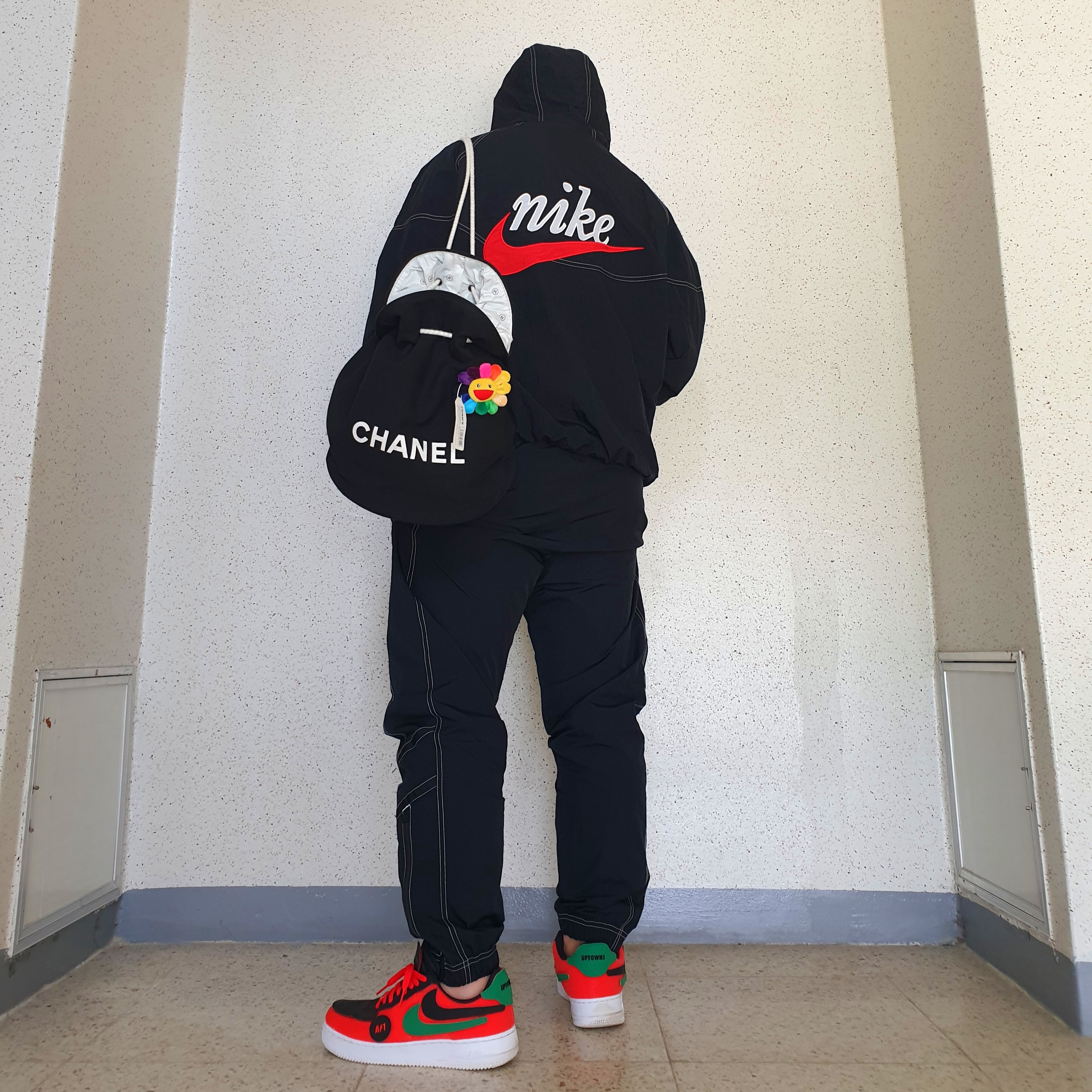 Nike Air Force 1/1 Custom Uptown 착용 스타일