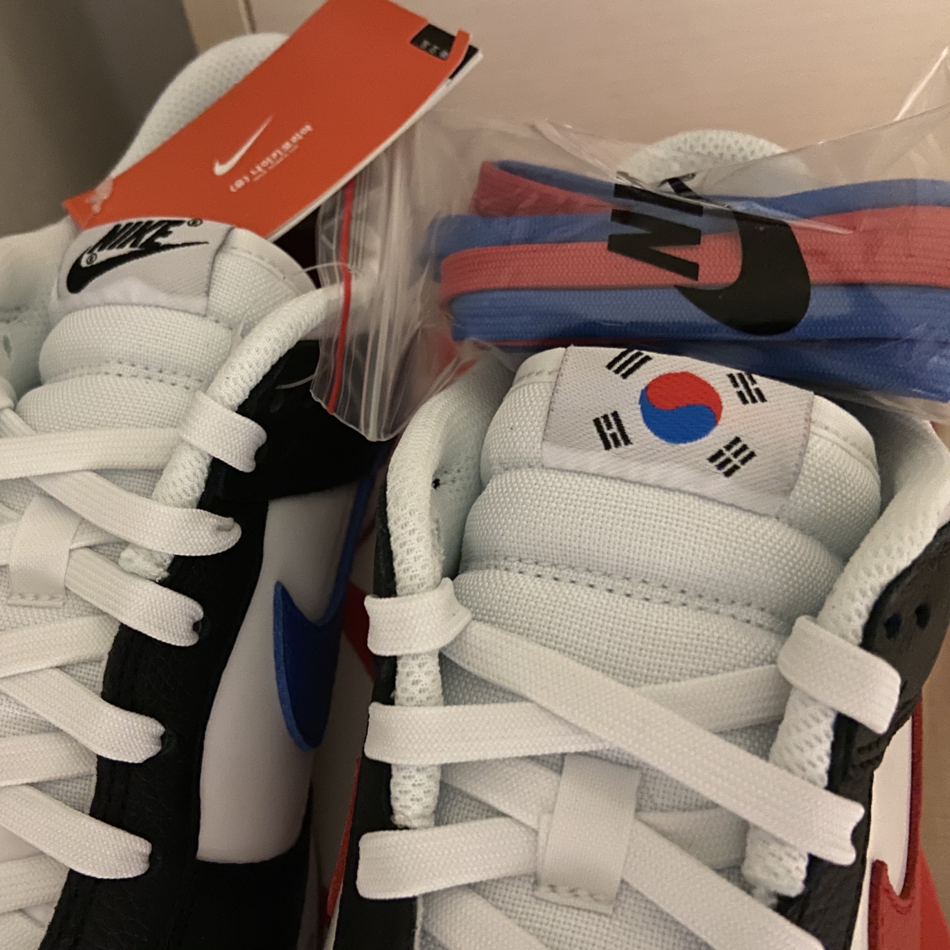 Nike Dunk Low SE Seoul 착용 스타일 - 3