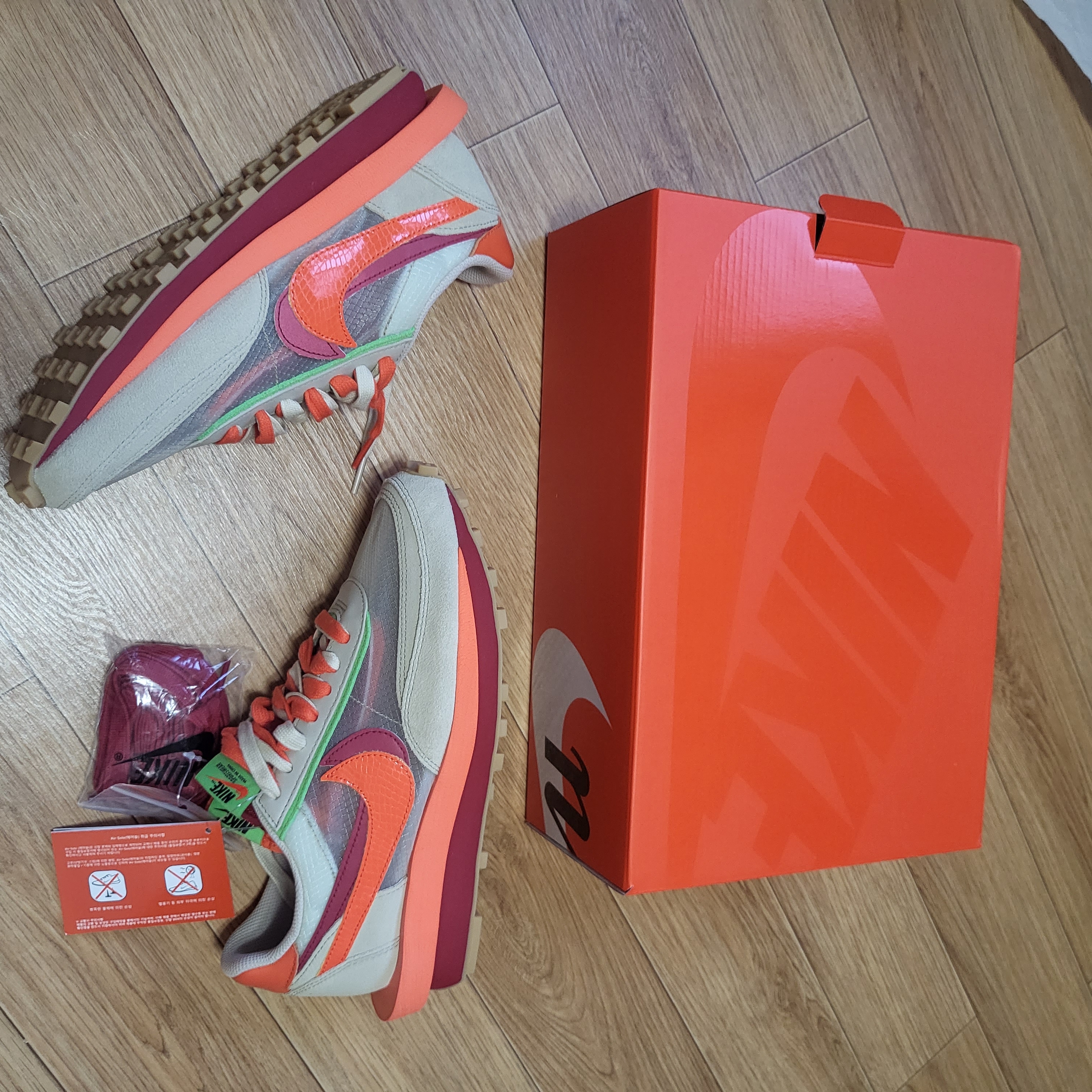 Nike x Sacai x Clot LDWaffle Orange Blaze 착용 스타일 - 2